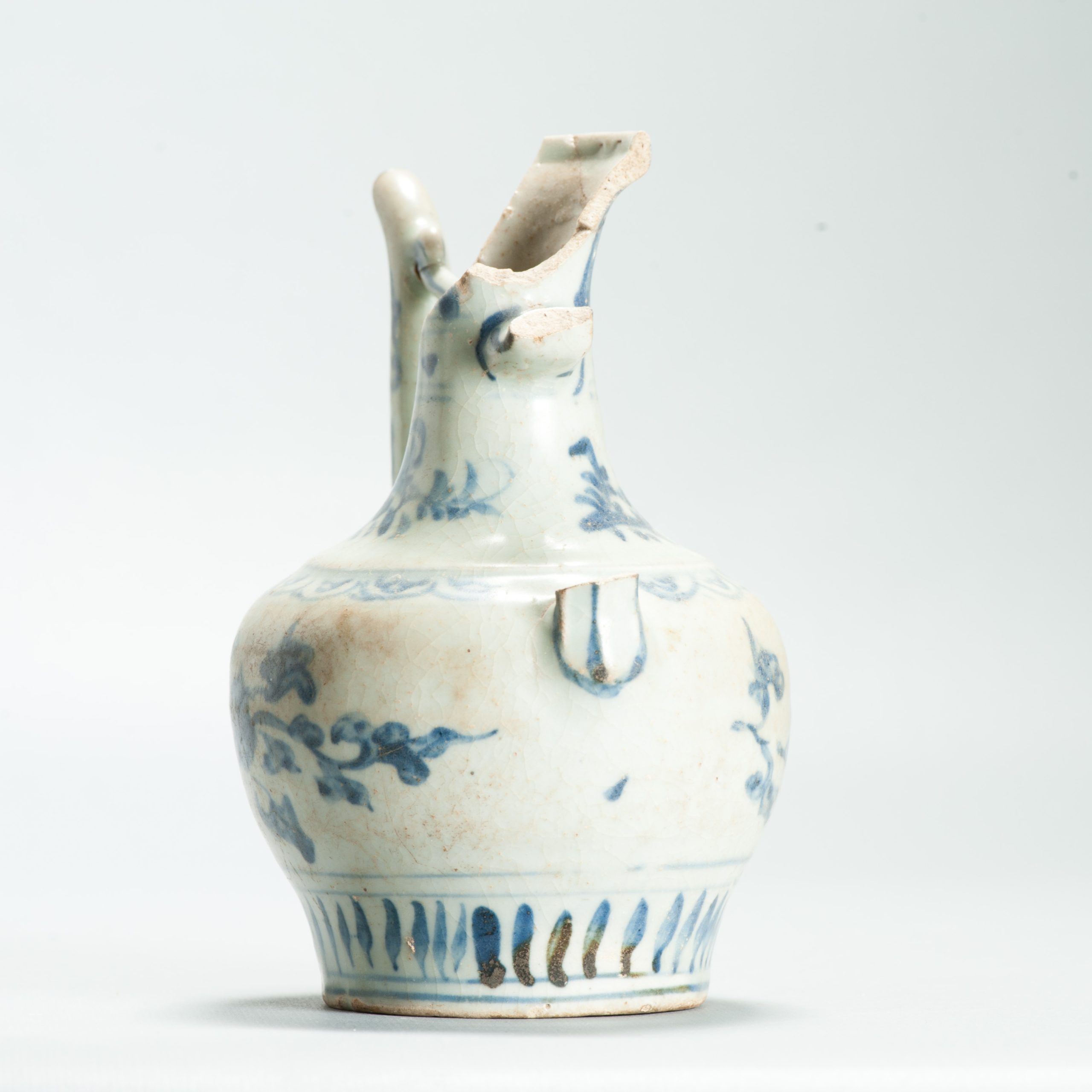 Antique Chinese Porcelain 15th/16th Century Hongzhi Zhengde Ewer Flowers - Image 8