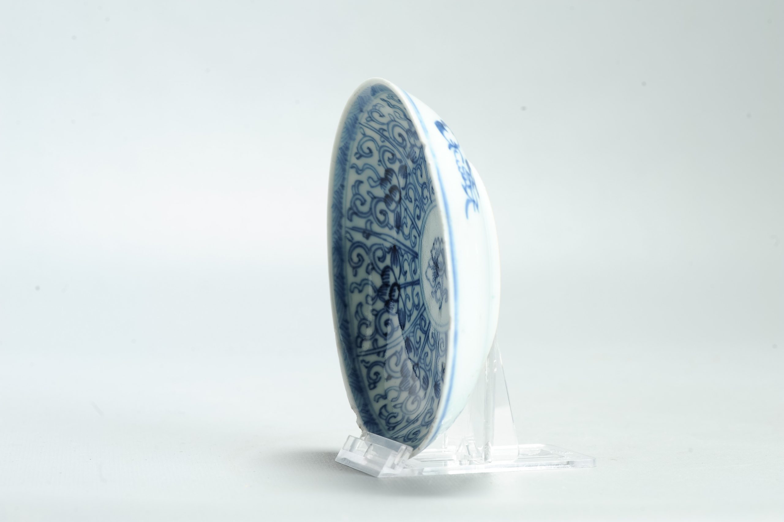 Antique Kangxi/Yongzheng Period Chinese porcelain Dish Scroll Motif Flowers Marked - Image 11