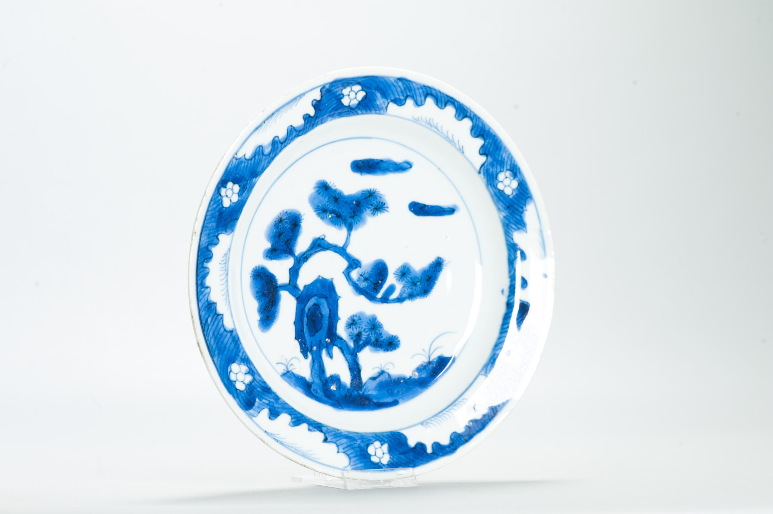 Very nice Tianqi Period 17C Chinese Porcelain Ming Dish Landscape FISHERMAN - Image 3