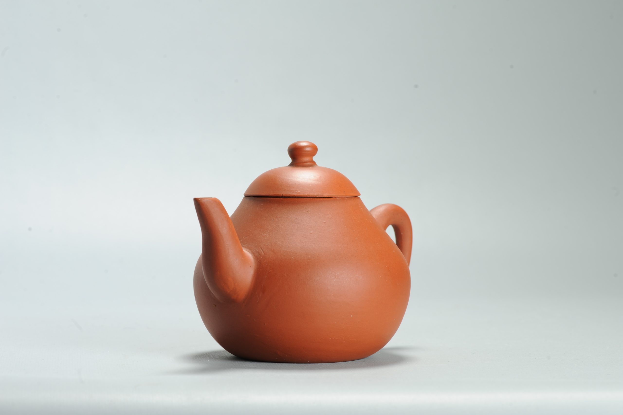 Vintage Chinese earthenware 20th century Zisha Yixing Teapot China Marked - Image 12