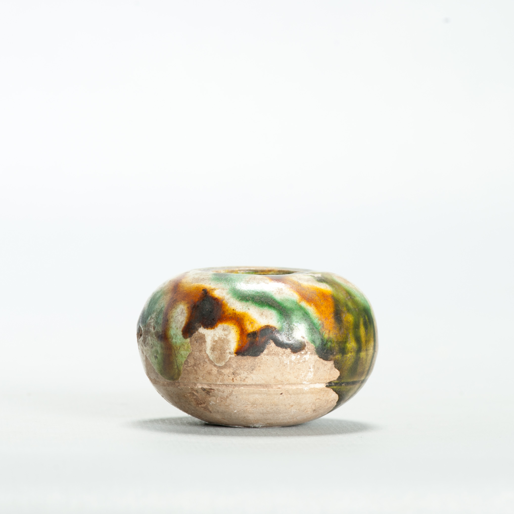 Tang dynasty Antique Chinese Sancai Glazed Green and Yellow Water Pot - Image 15