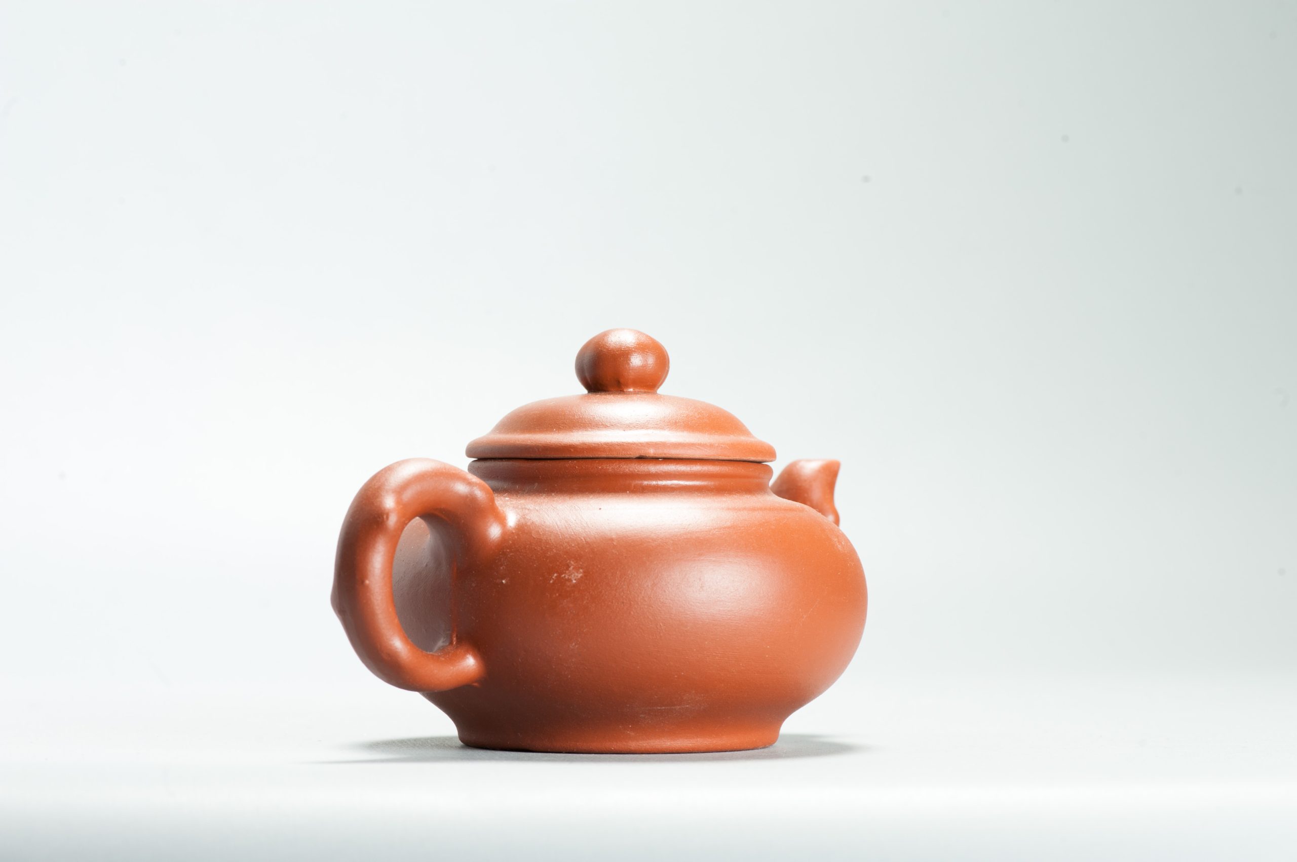 Vintage Chinese earthenware 20th century Zisha Yixing Teapot China Marked - Image 11
