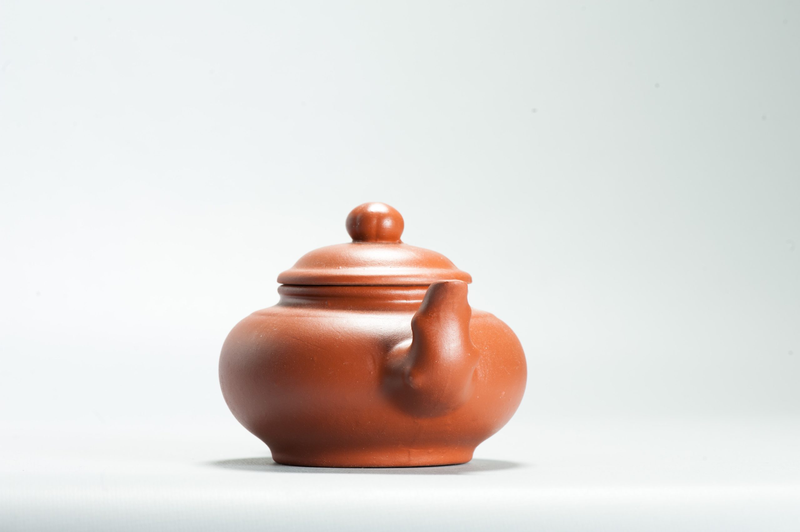 Vintage Chinese earthenware 20th century Zisha Yixing Teapot China Marked - Image 8