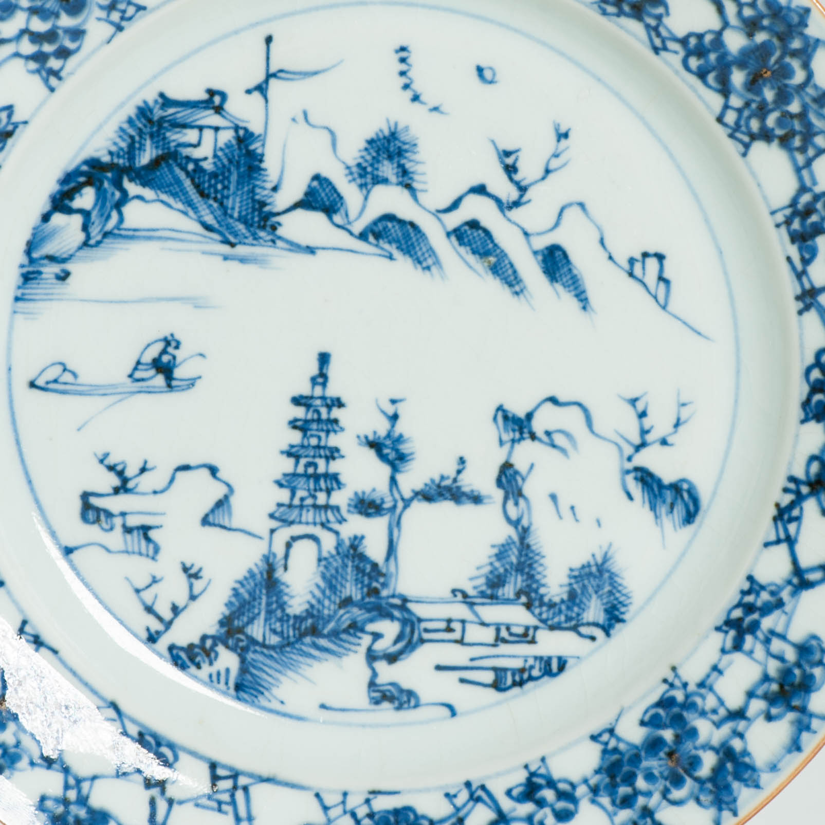 Unusual Antique Chinese Porcelain Kangxi period Landscape Fisherman Prunus Dish - 图片 4
