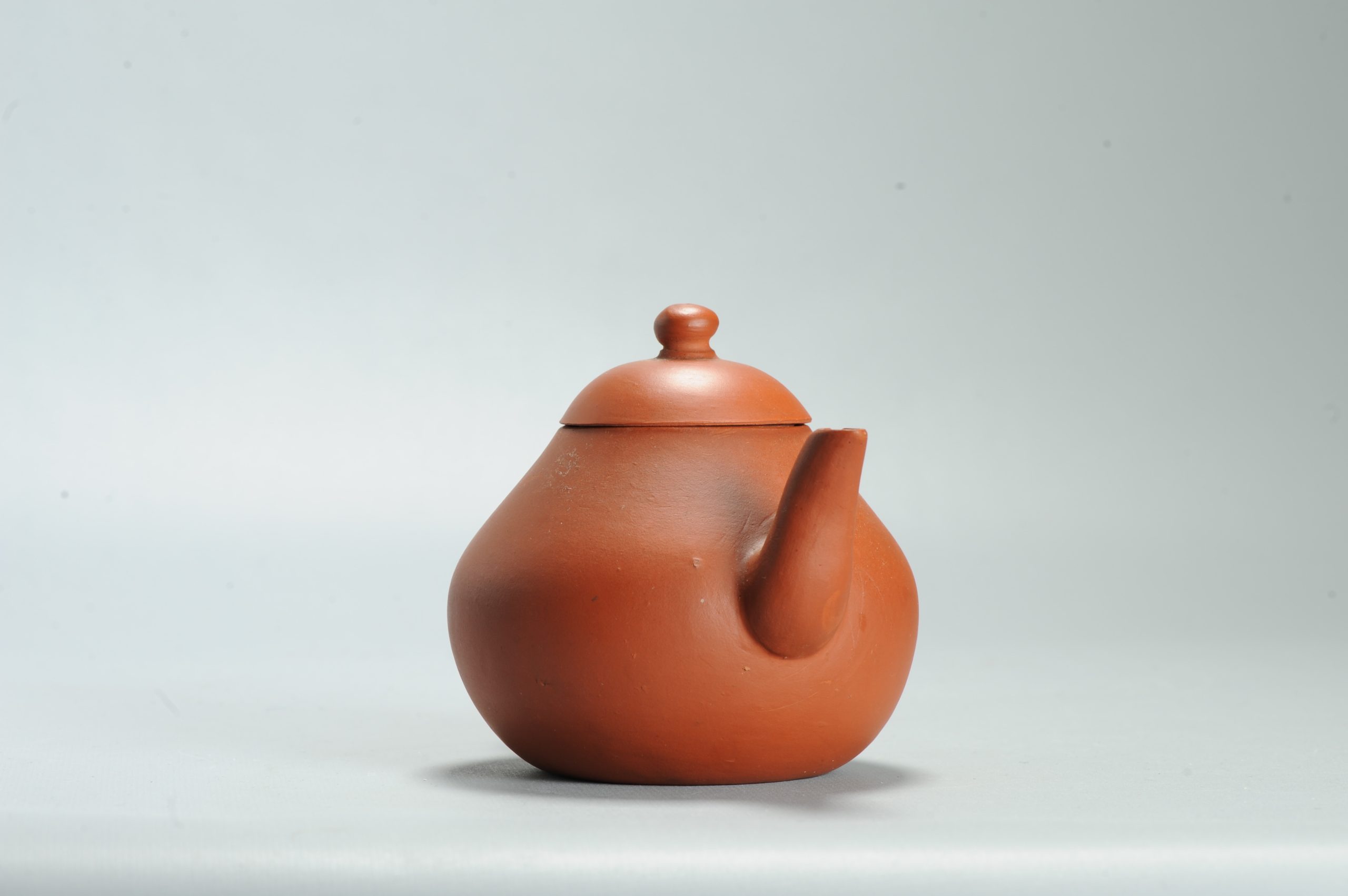 Vintage Chinese earthenware 20th century Zisha Yixing Teapot China Marked - Image 14