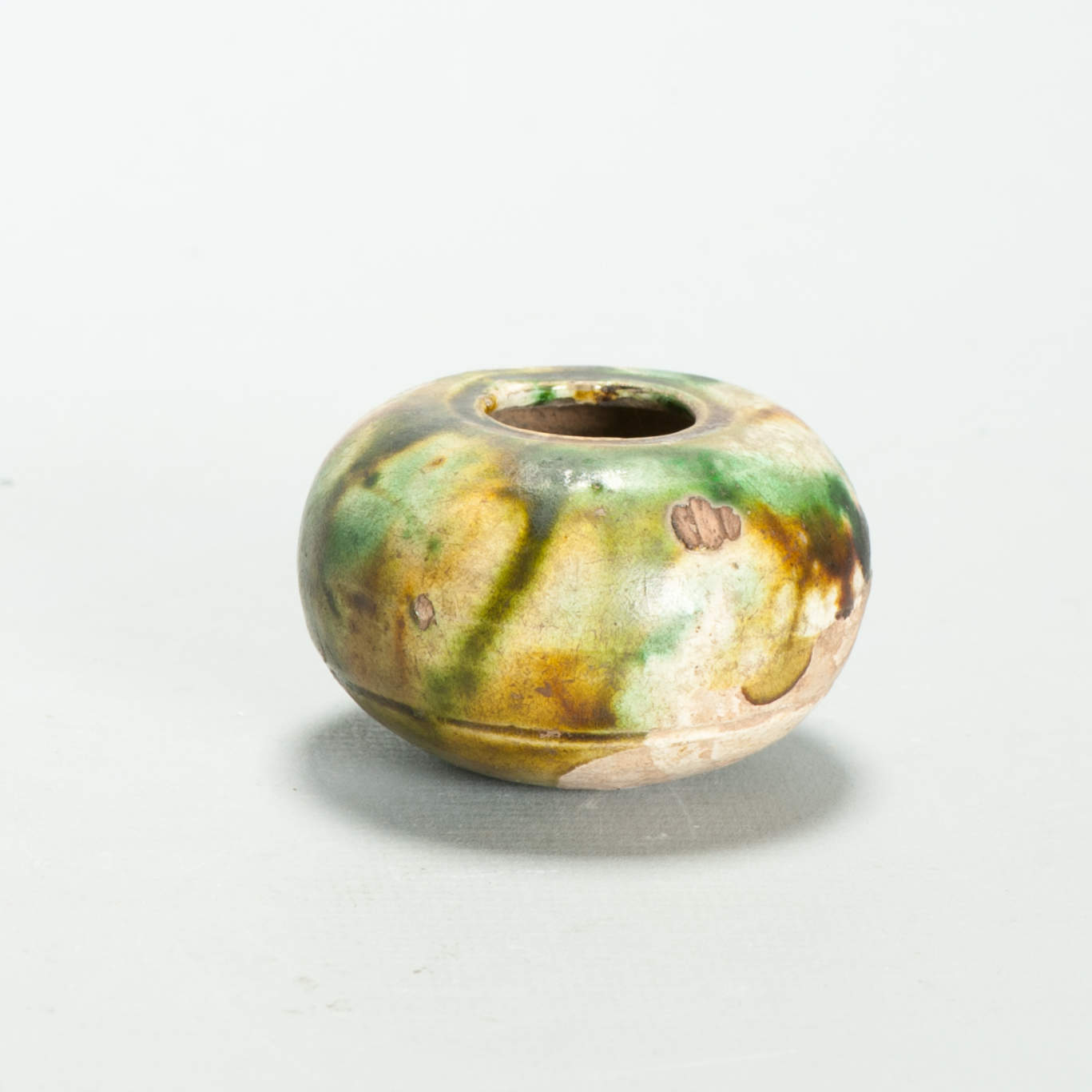 Tang dynasty Antique Chinese Sancai Glazed Green and Yellow Water Pot - Image 8