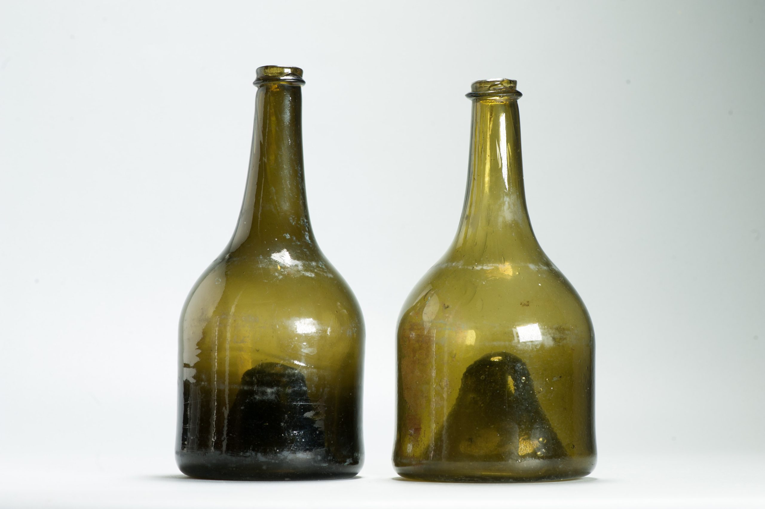 Pair Antique 17th/18th c Champagne Iridescent glass wine bottle French - Image 3