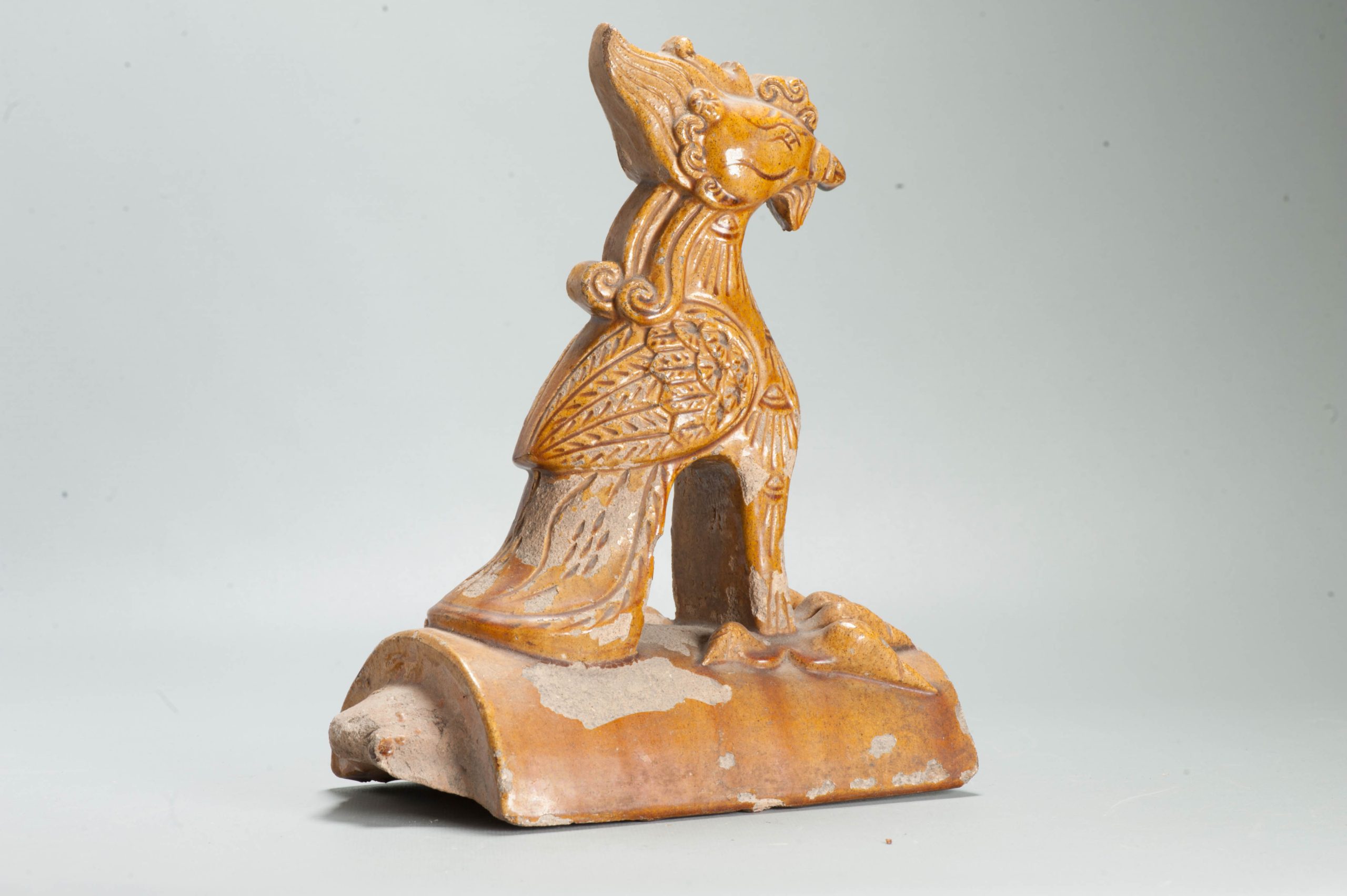 Antique Ming or Qing Earthenware Roof tile Ornament of a Phoenix Fenghuang - Image 11