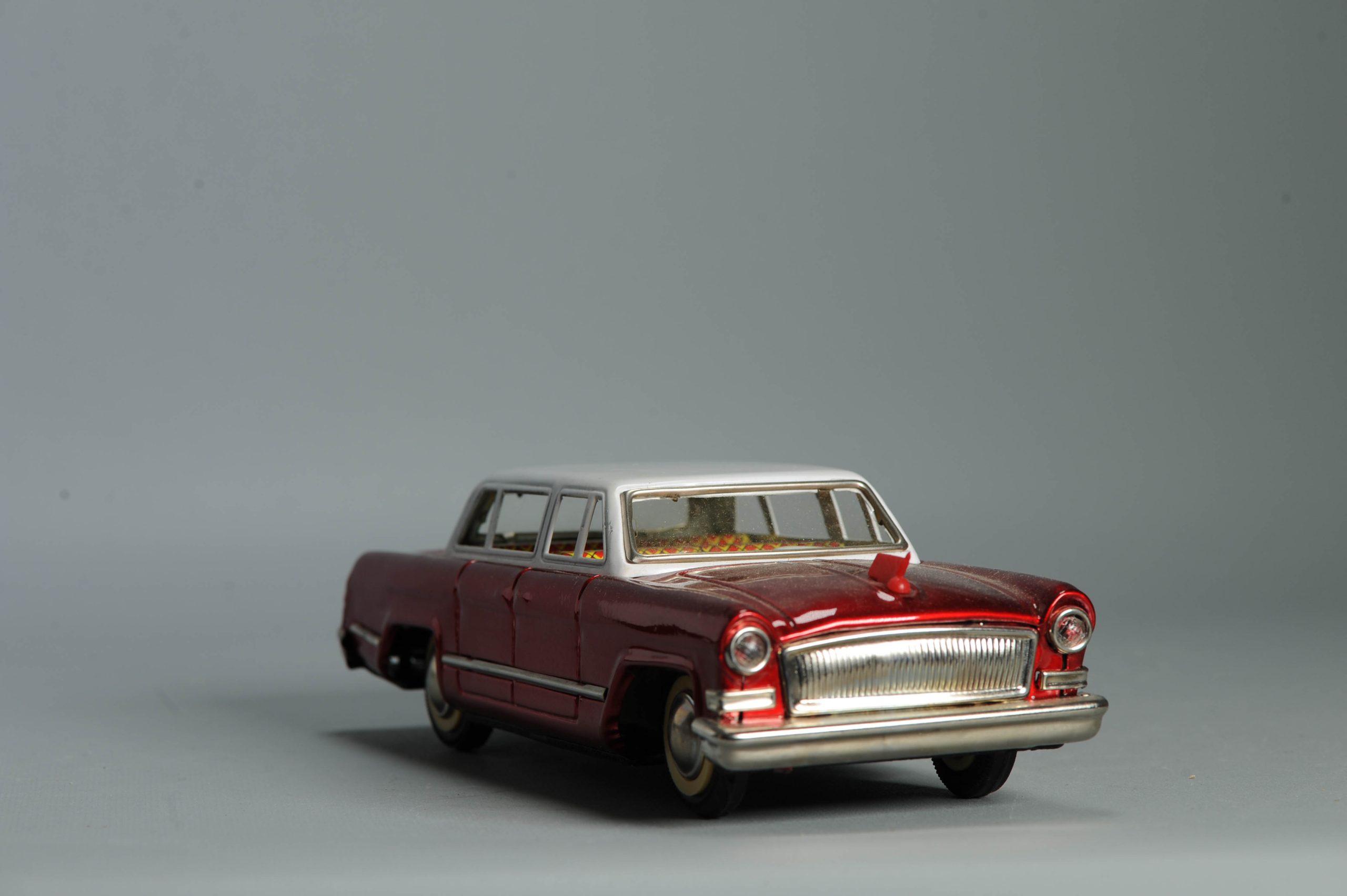 Antique Chinese 1960 Mint in Box Tin Toy MF966 Honqi Dongfeng Sedan Car China - Image 5