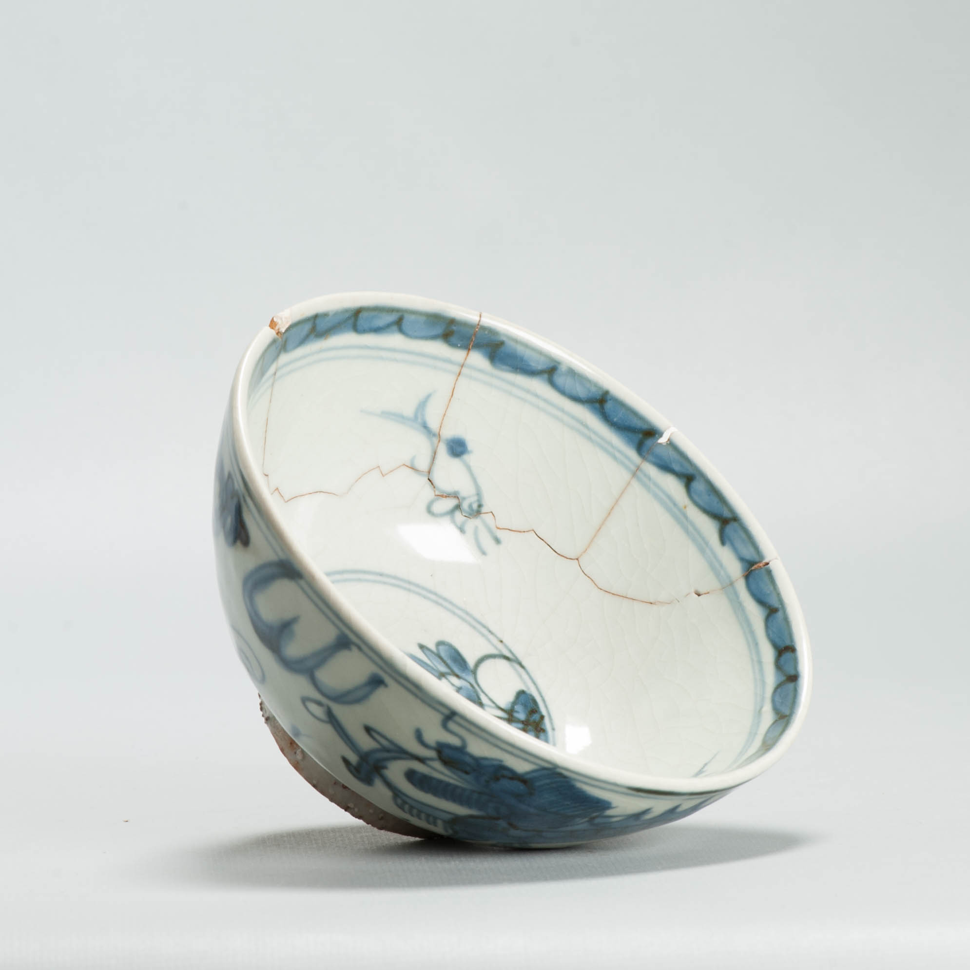 Antique Ming Chinese 16C Jiajing Period Dragon Blue White Bowl Flowers Marked - Image 7