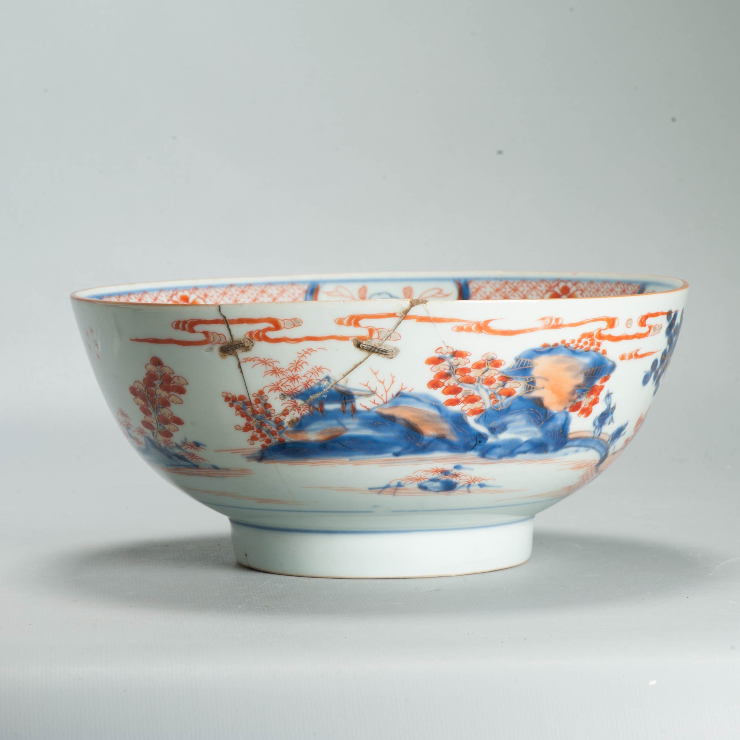Antique 1700-20 Kangxi Qing Chinese Porcelain Bowl Landscape Imari - Image 3