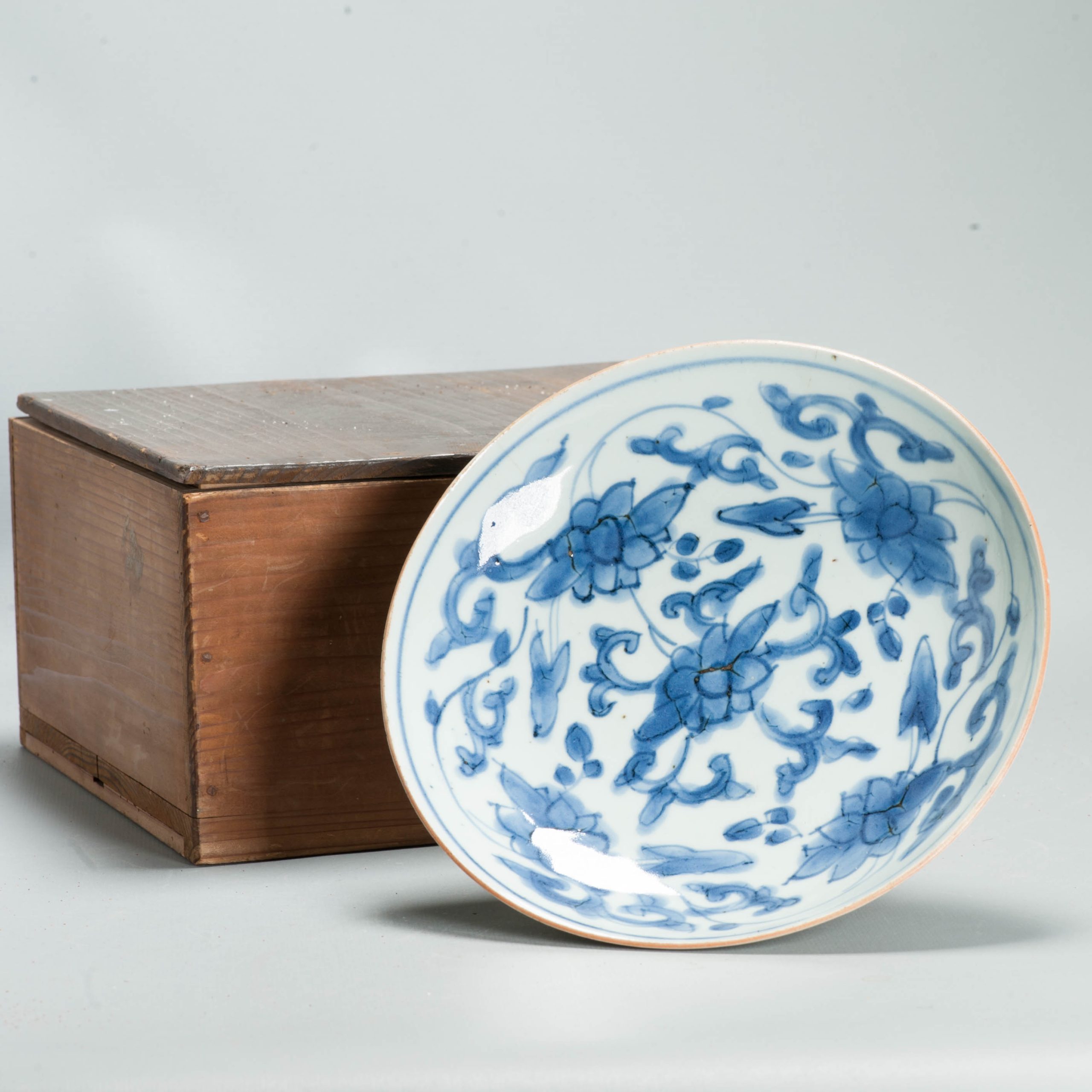 Antique 17th C Chinese Porcelain Bowl / Dish Flowers Cobalt China Rare