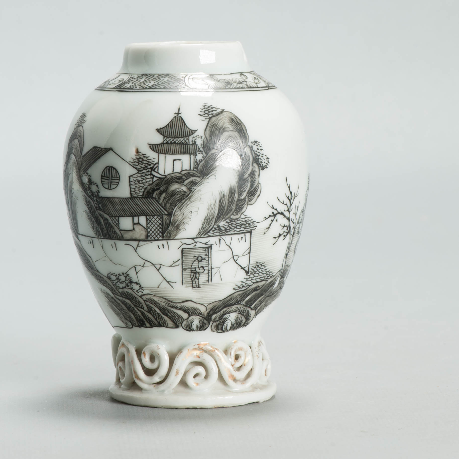 Antique 1730-1750 Chinese Porcelain TeaCaddy China Encre de Chine Landscape - Image 3