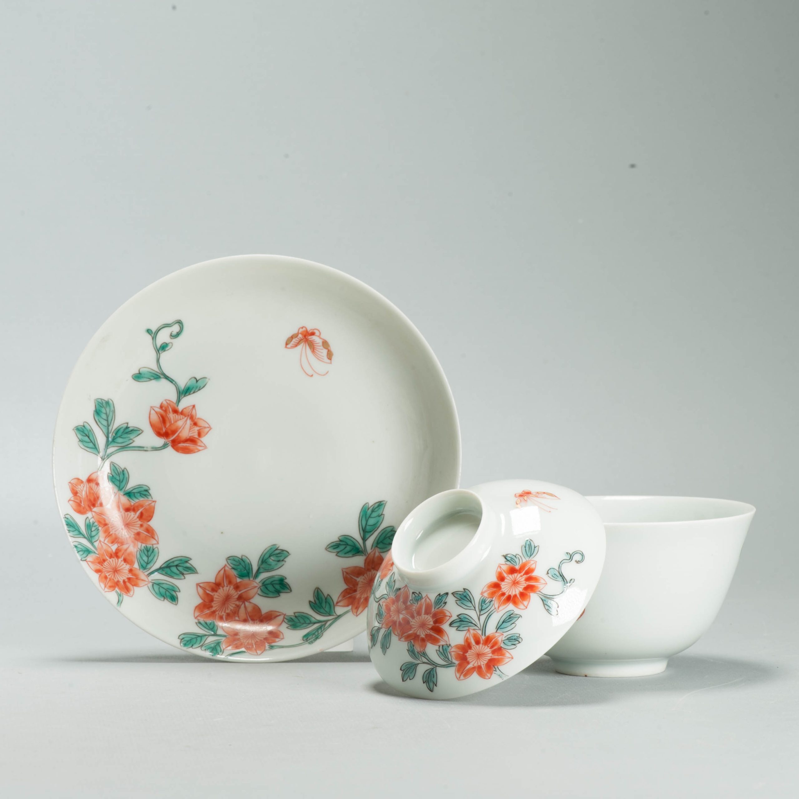 Antique Chinese Porcelain Gaiwan Tea Bowl Famille Verte Flowers Butterflies - 图片 3