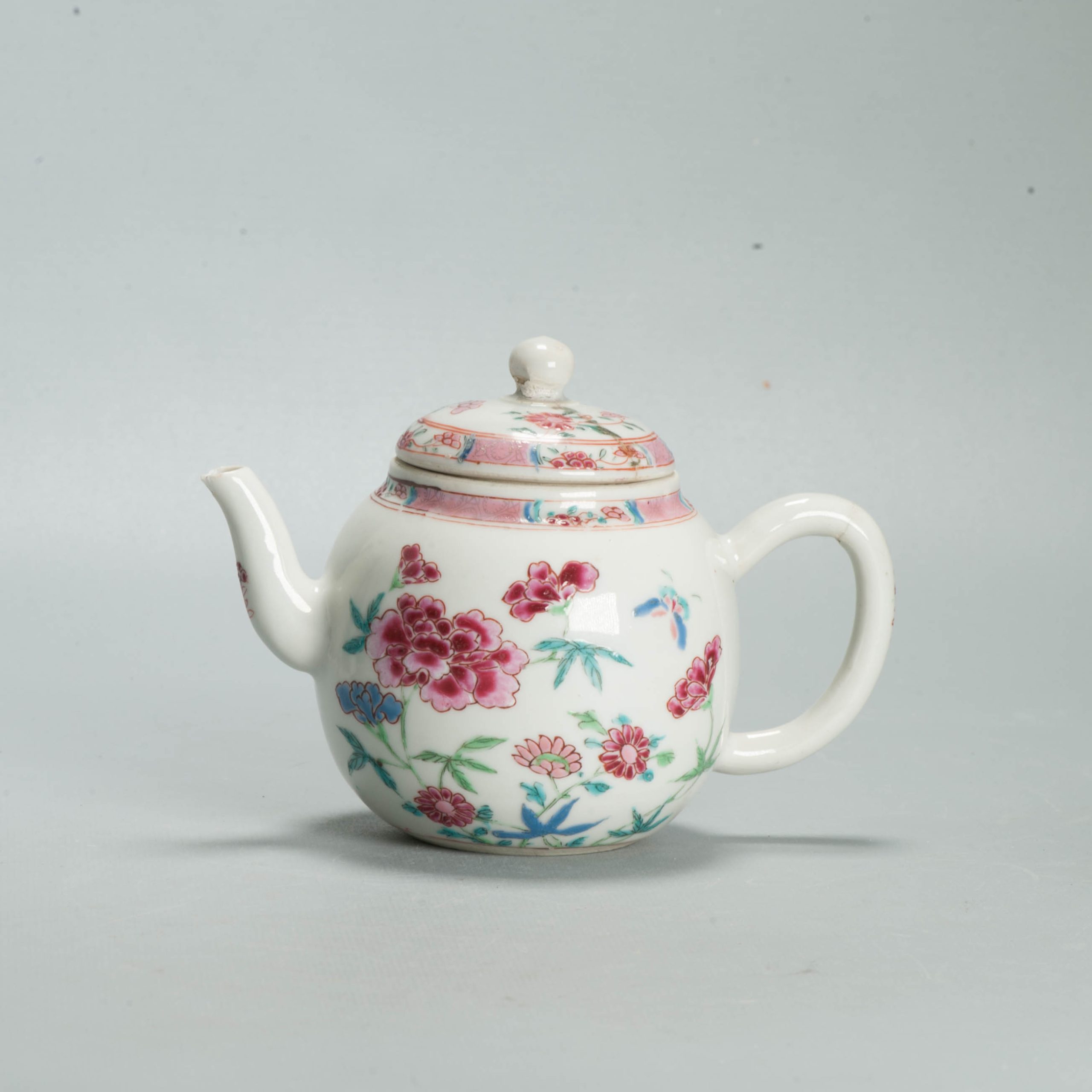 Antique 1740-1760 Chinese Porcelain Teapot China Lotus Rose Qianlong Period - Image 11