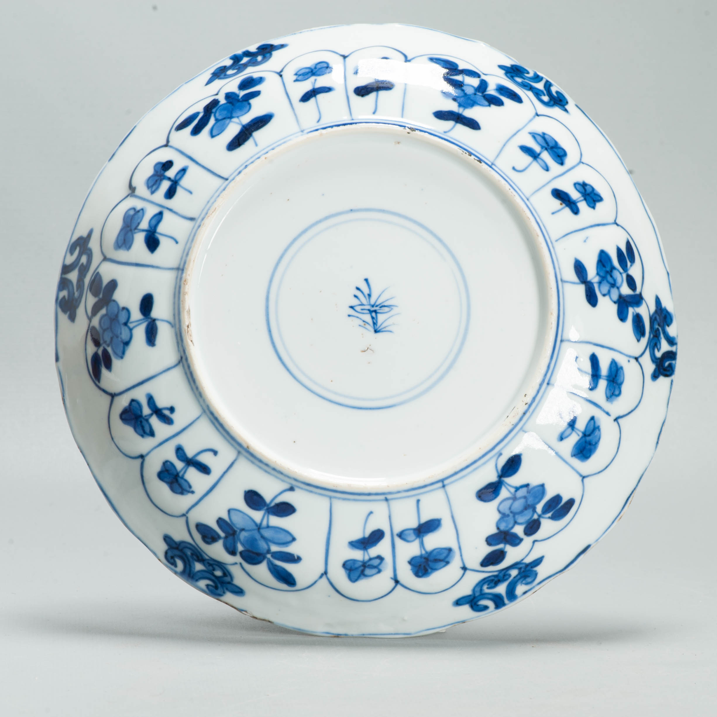Antique Chinese 1700 Kangxi Blue & White Porcelain Dish Qing Dynasty - Image 5