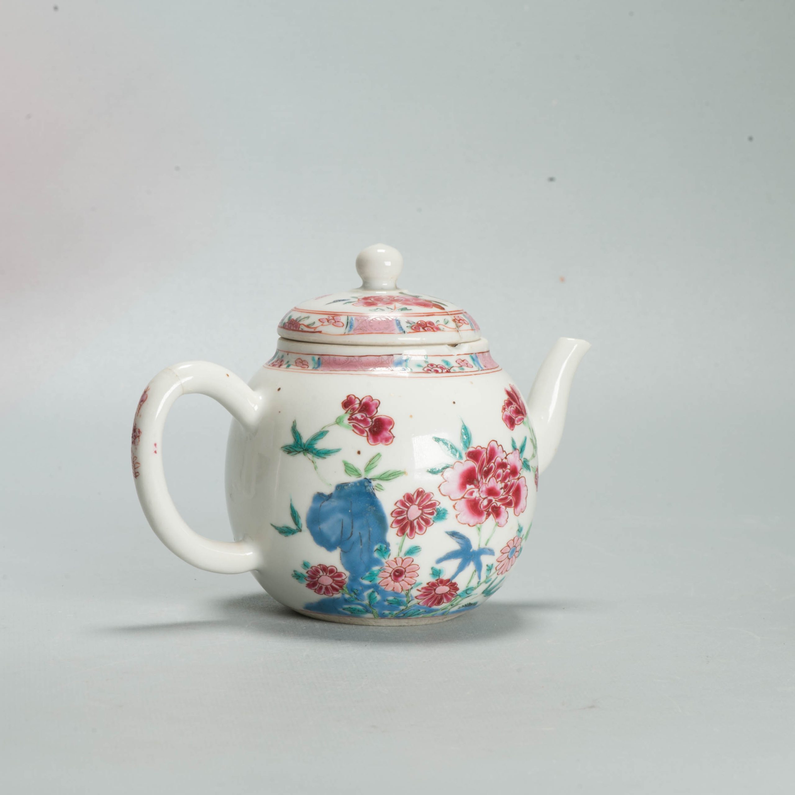 Antique 1740-1760 Chinese Porcelain Teapot China Lotus Rose Qianlong Period - Image 8