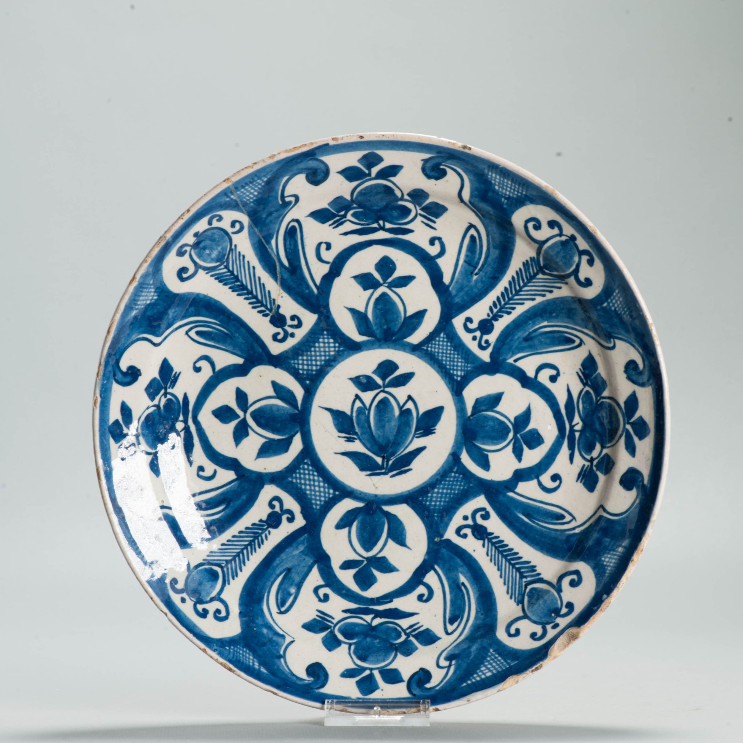 Antique Floral Beautifull Delftware plate 18th century Delft Rare