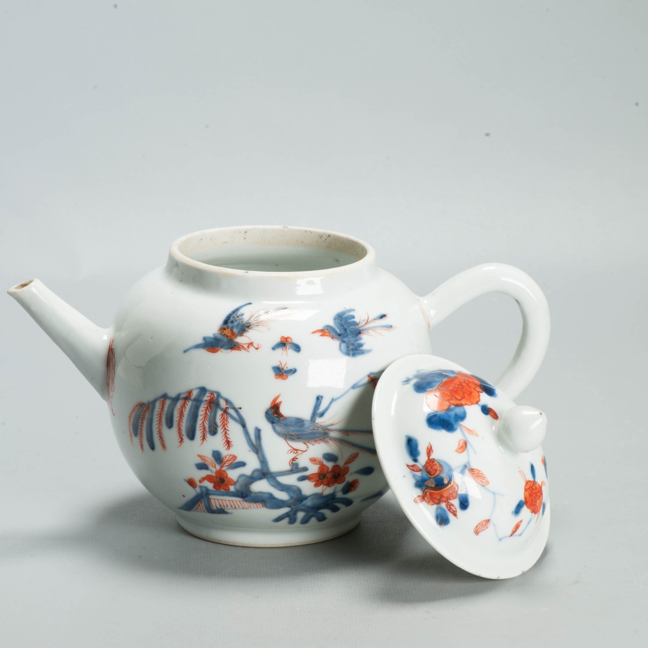 Large Antique Kangxi Ca 1700 Chinese Porcelain Tea pot Imari China Flower - Image 3