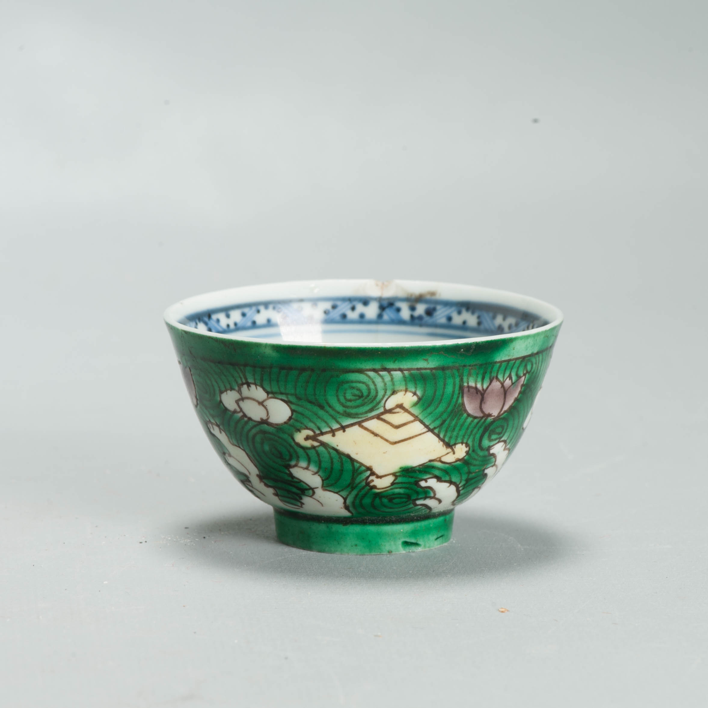 Antique Kangxi Chinese porcelain Sancai China Famille Verte Bowl Symbols - Image 6