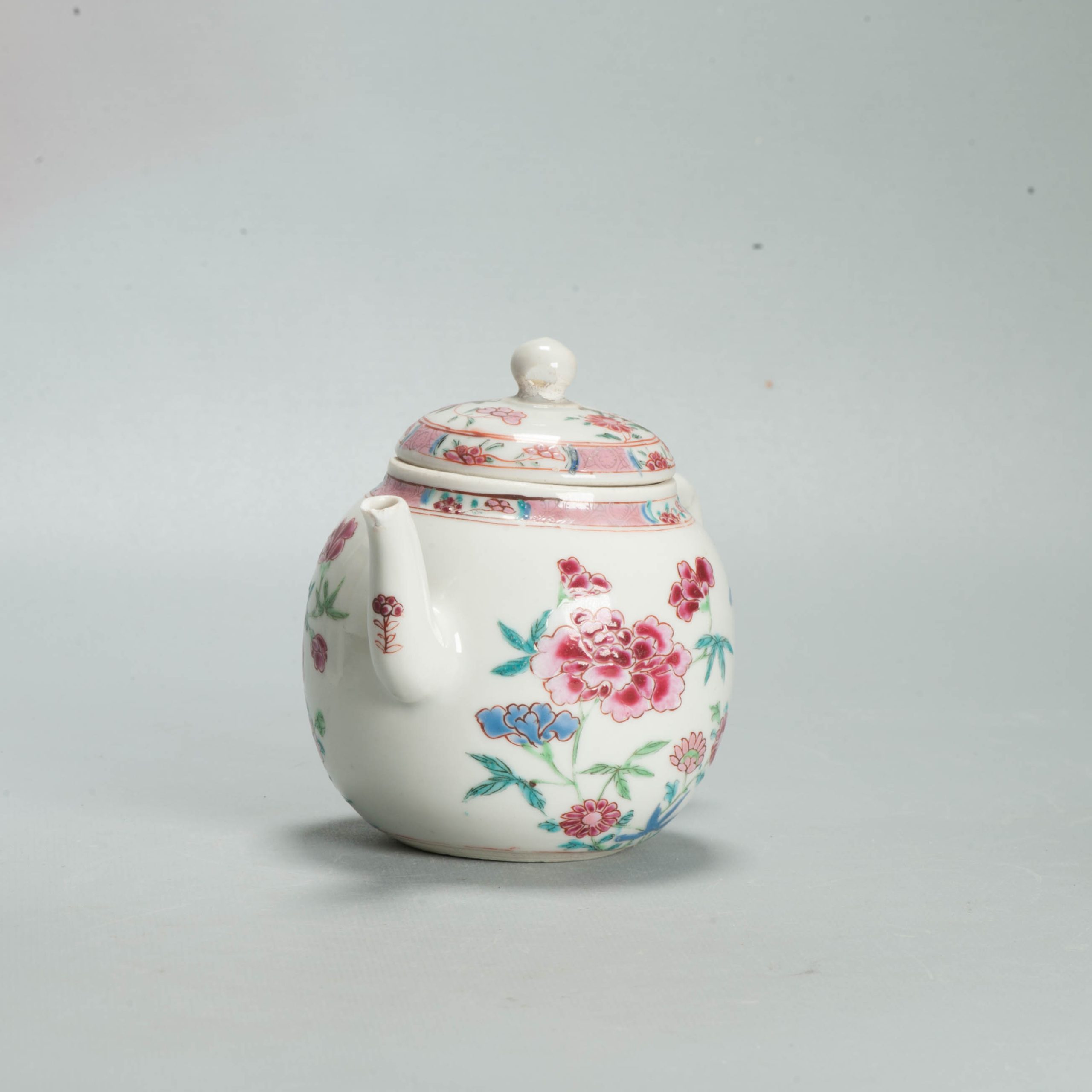 Antique 1740-1760 Chinese Porcelain Teapot China Lotus Rose Qianlong Period - Image 10
