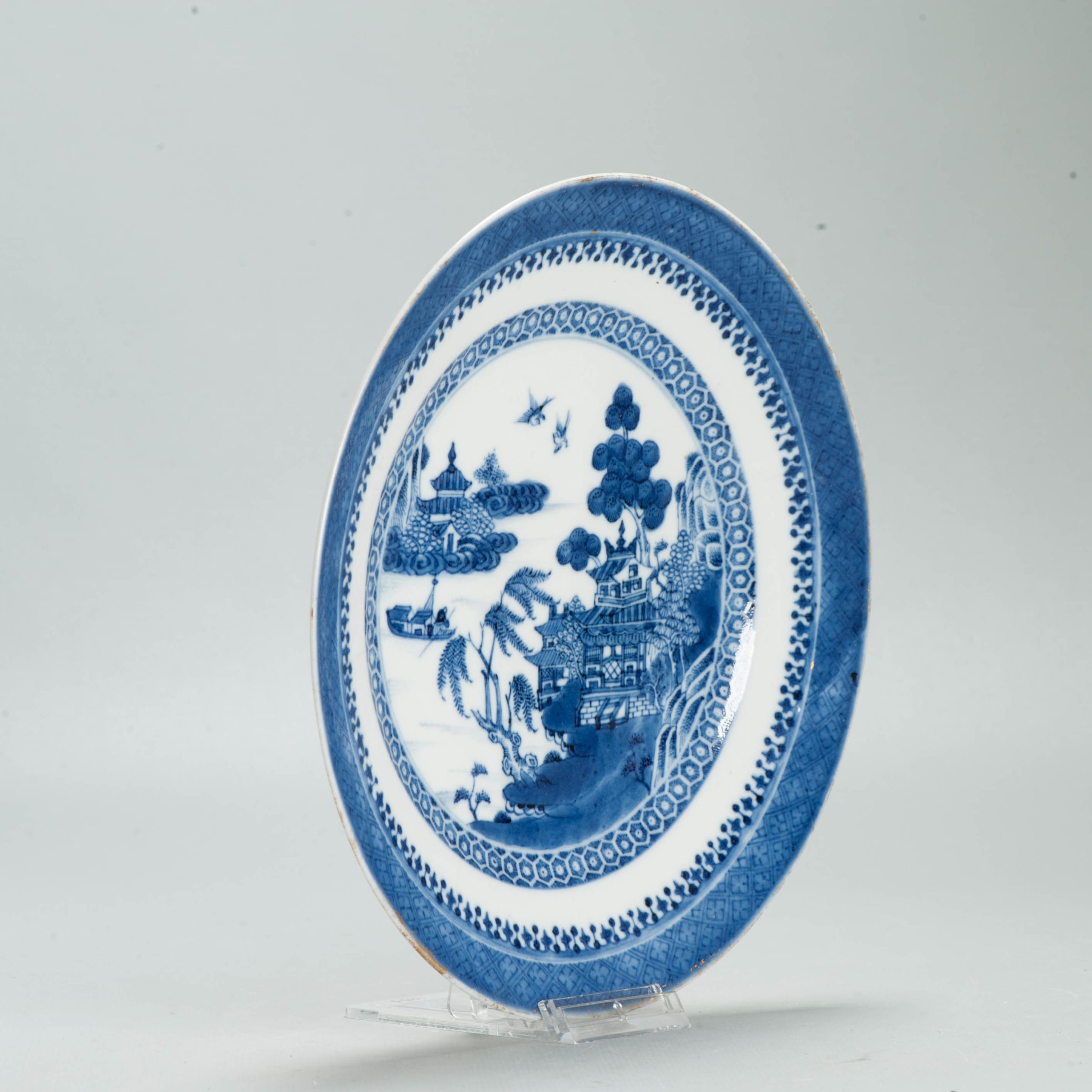 Antique Chinese Porcelain Plate - Qianlong 1770 - West Lake Landscape scene - Image 4