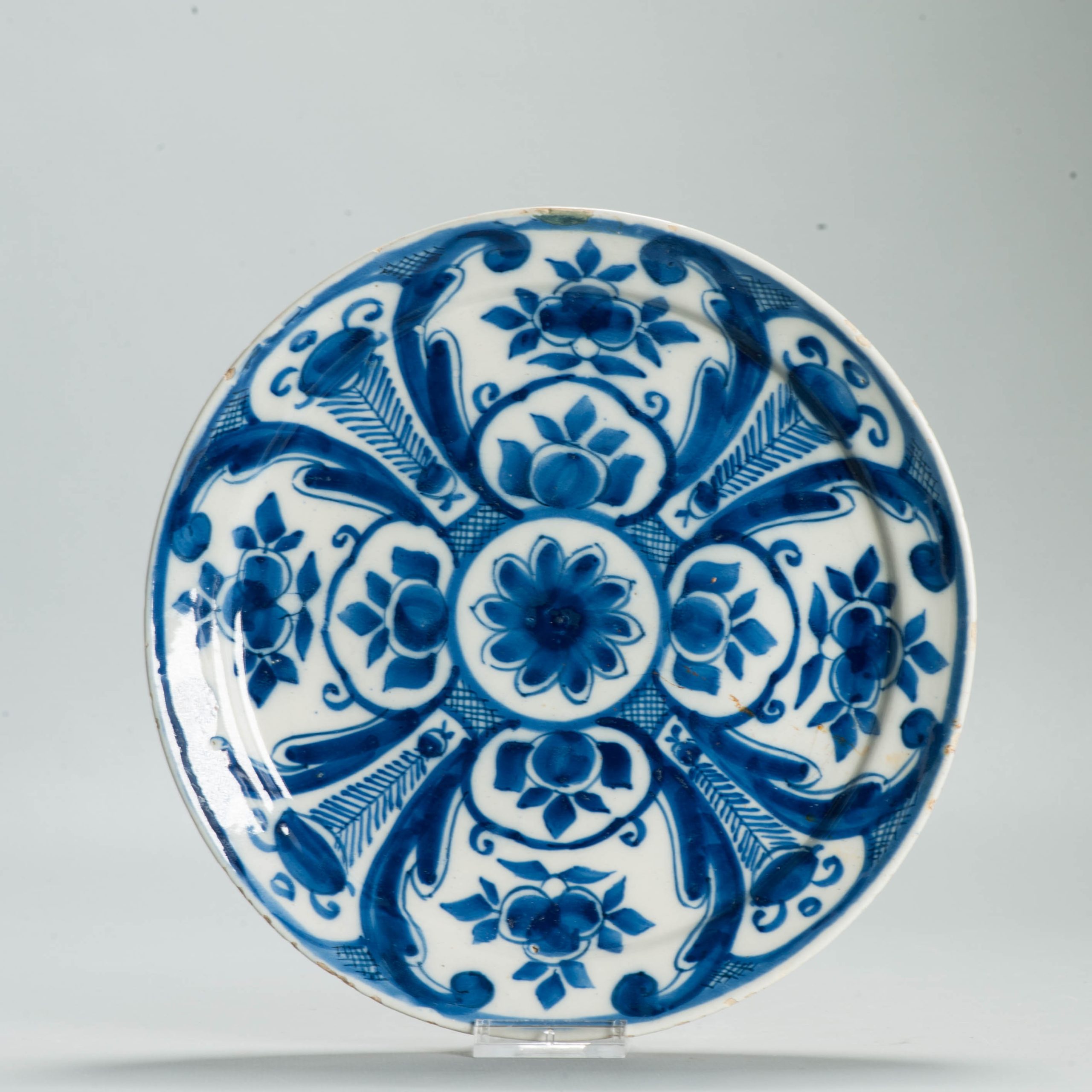 Antique Floral Beautifull Delftware plate 18th century Delft Rare