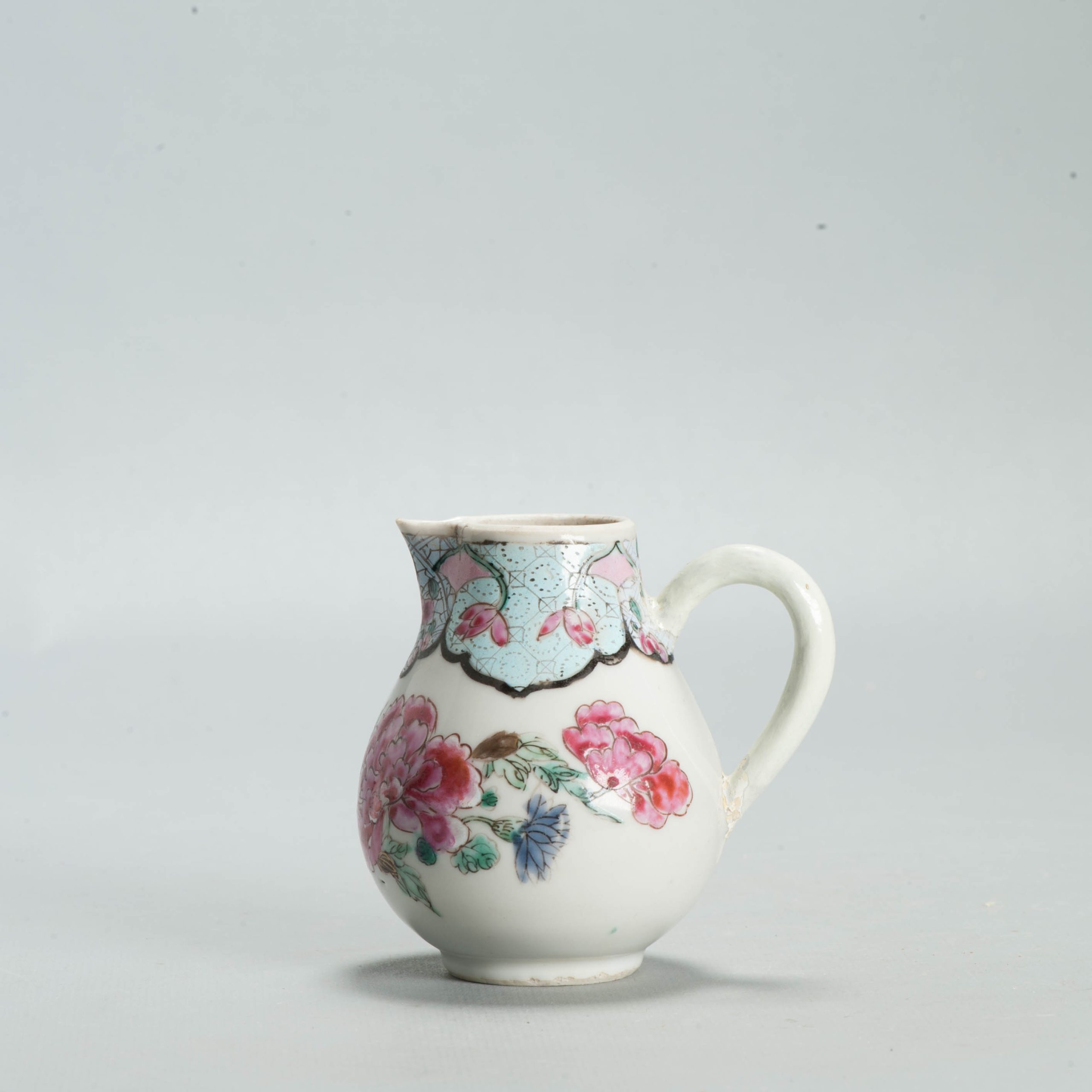 Antique 1740-1760 Chinese Porcelain Teapot China Lotus Rose Qianlong Period