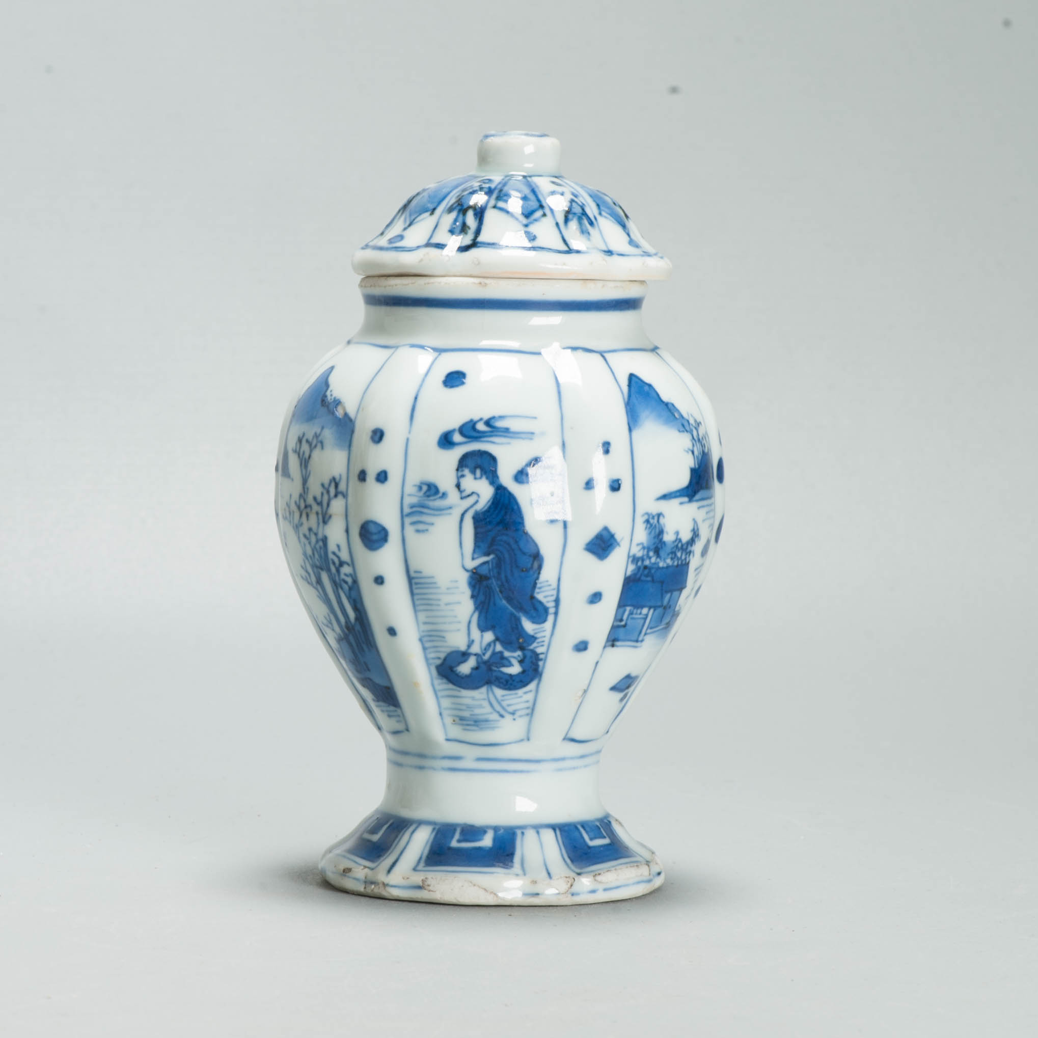 Museum Piece Ming Chongzhen Shunzi 17th C Chinese Porcelain Mustard Jar