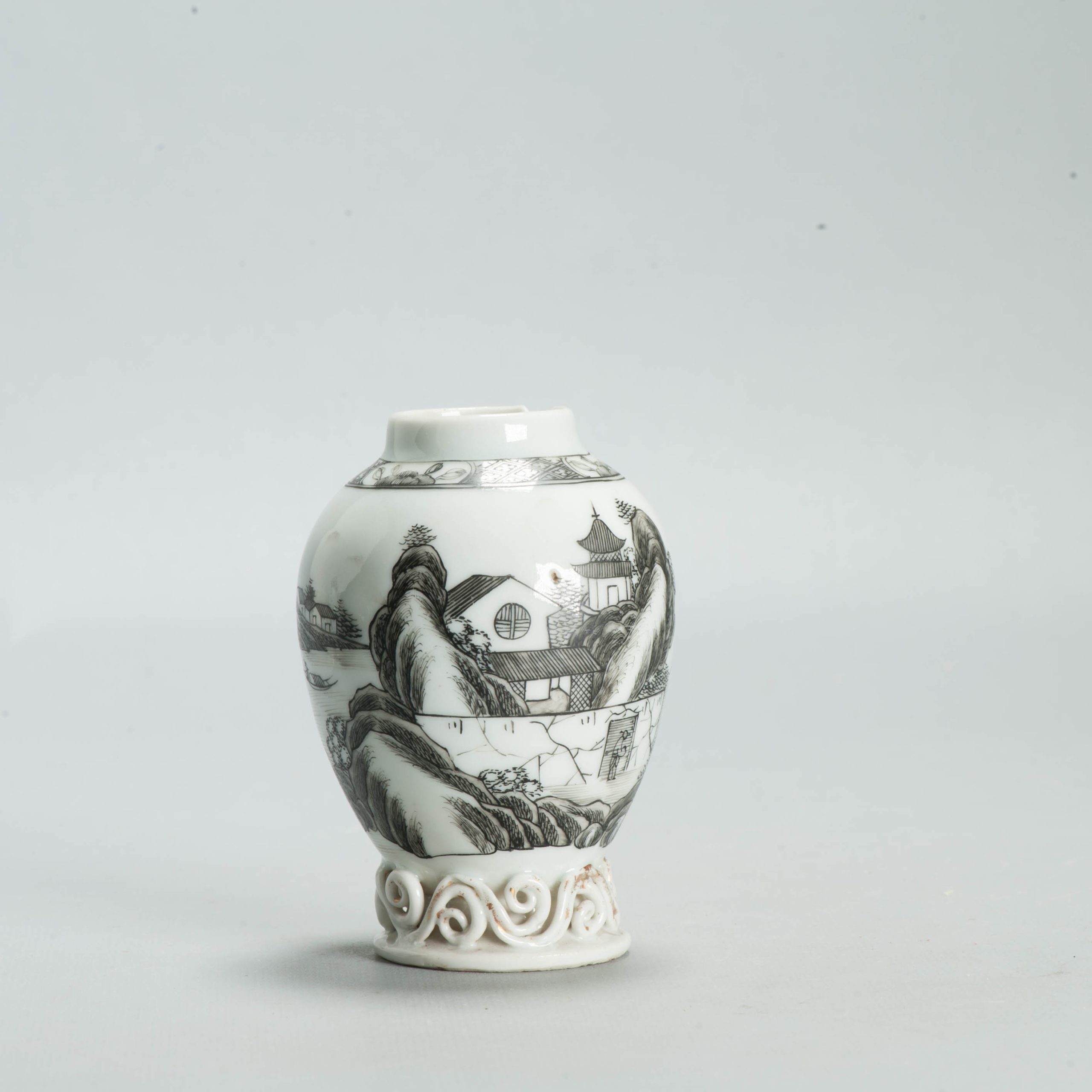 Antique 1730-1750 Chinese Porcelain TeaCaddy China Encre de Chine Landscape - Image 4