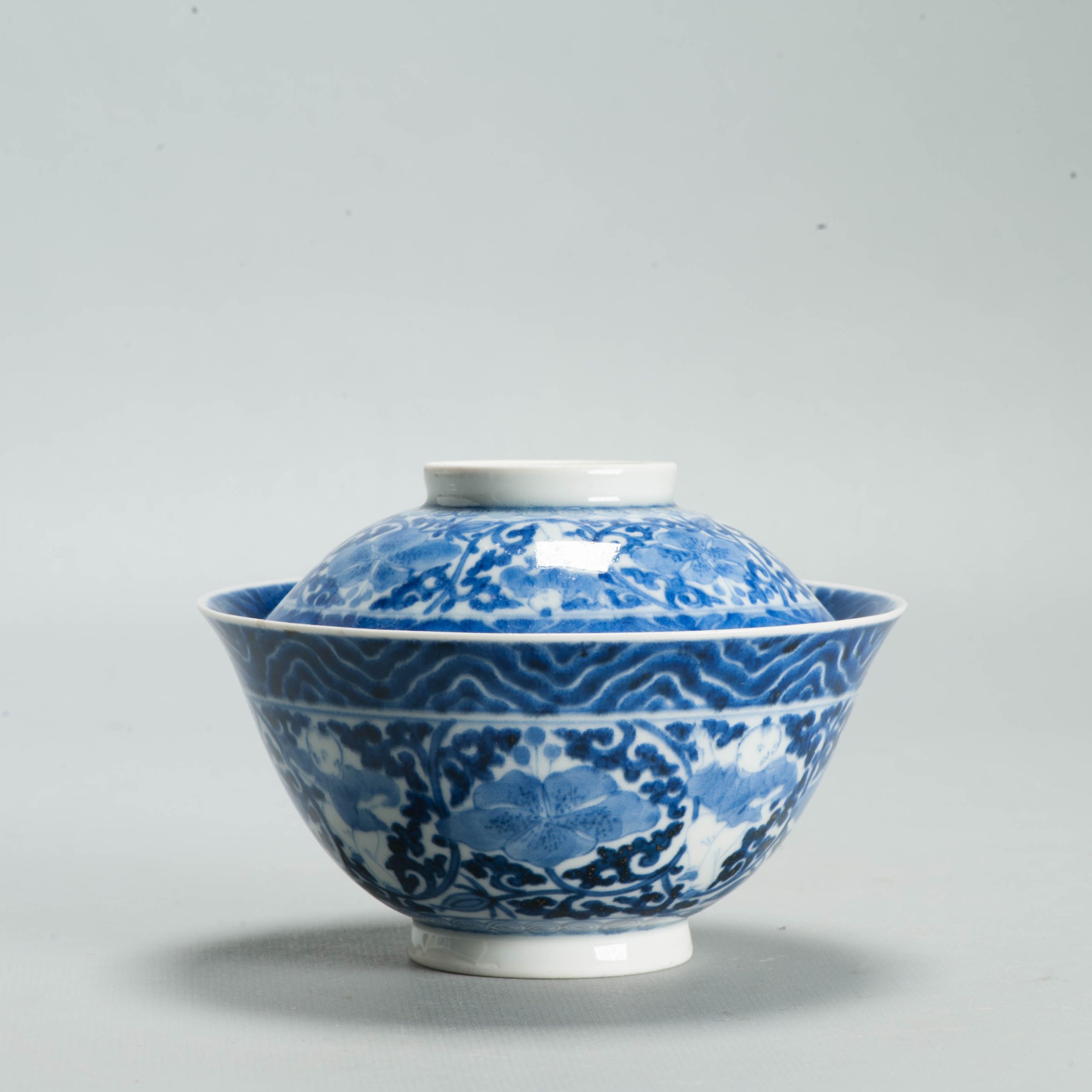 Antique Edo Japanese Arita Blue White Shonzui Gaiwan Covered Tea Bowl