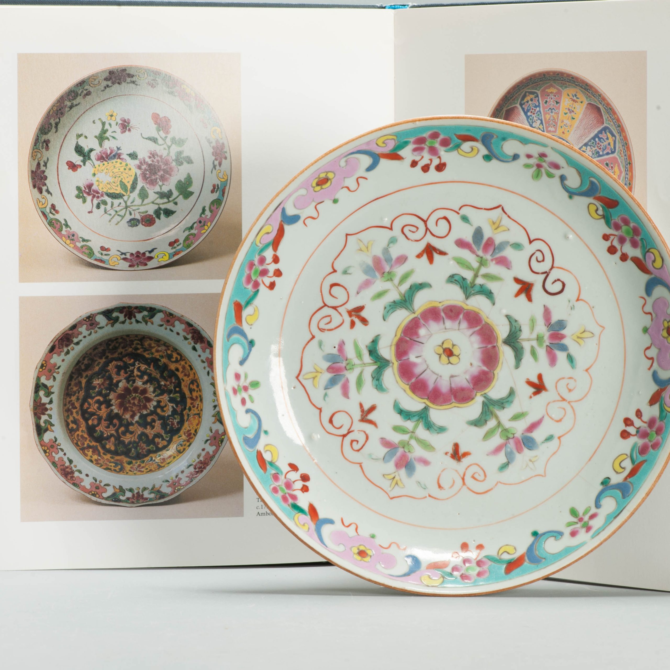 Antique 18C Qianlong period Chinese Porcelain SE Asia Famille Rose Plate