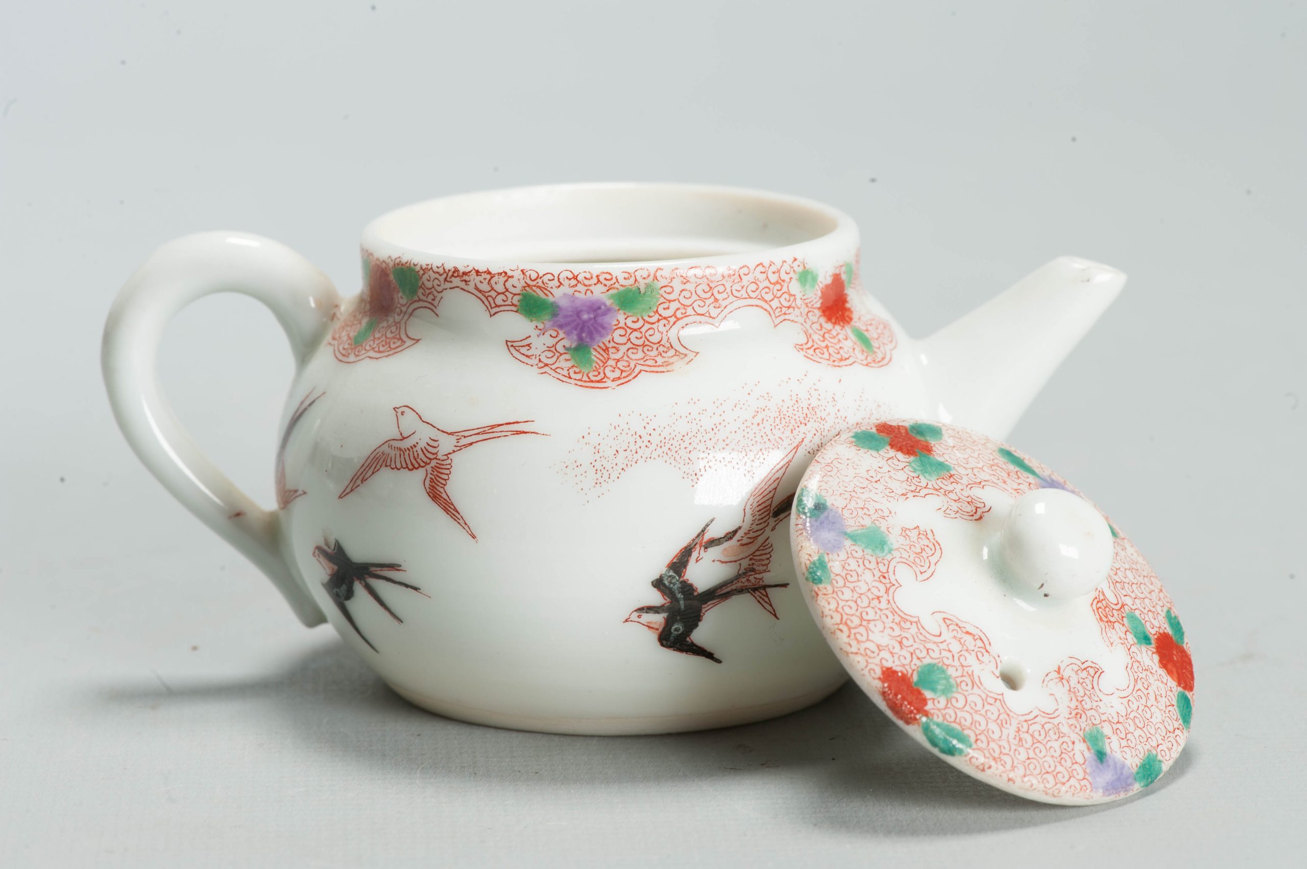 Antique 19th/20th c Period Japanese Porcelain Kutani Teapot with Birds - Image 16