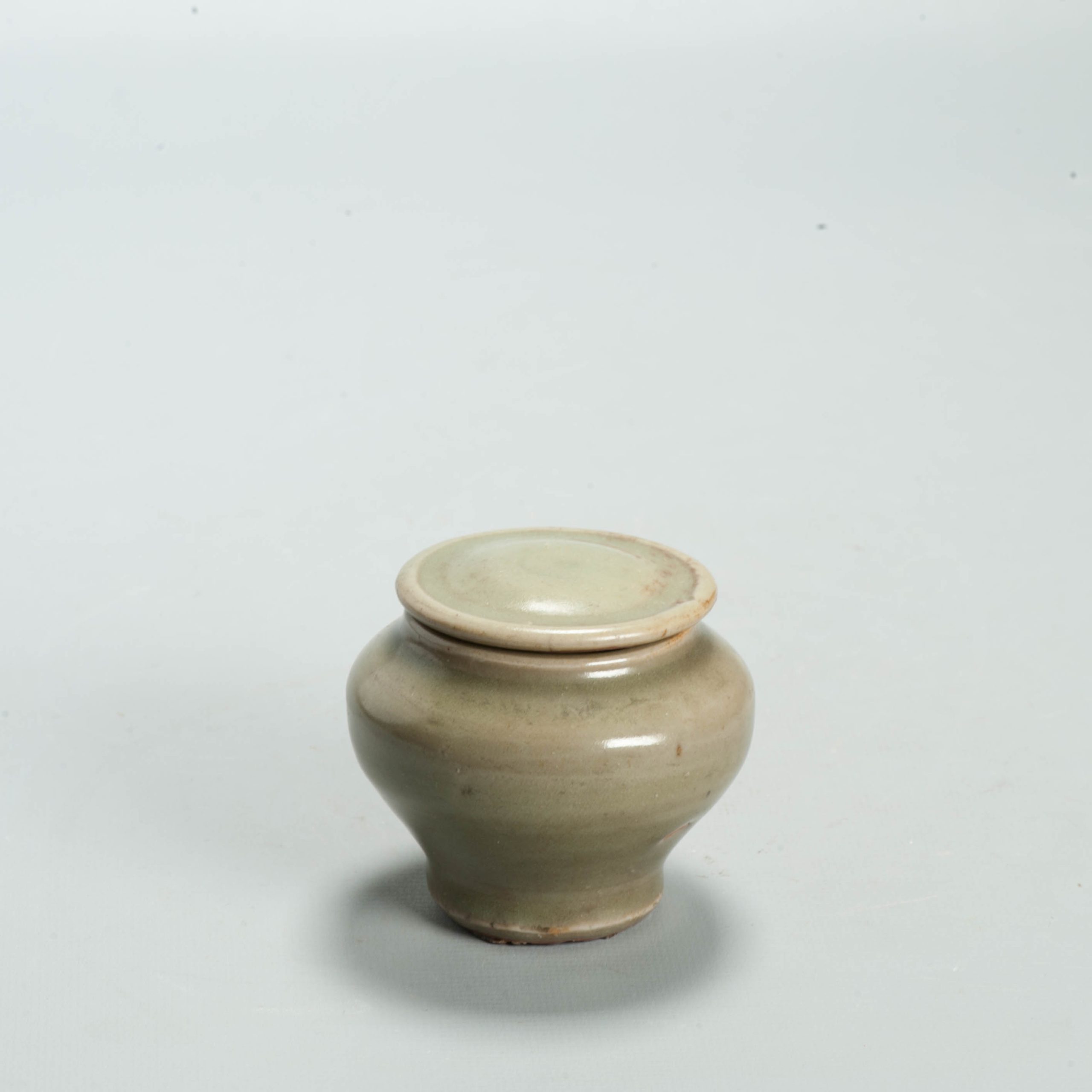 Antique Chinese Yuan or Ming period Celadon Longquan Jar Cup Ming - Image 16