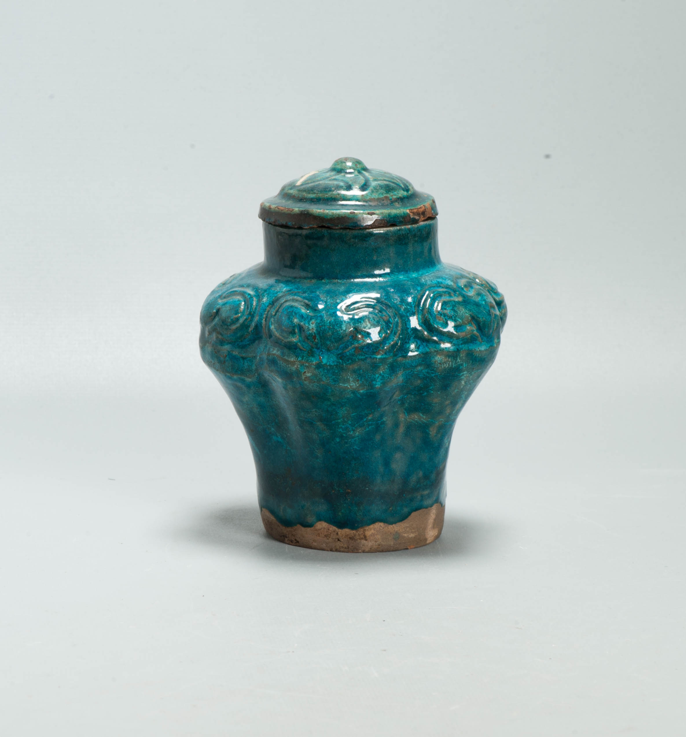 Antique Chinese Shiwan Turqoise Stoneware Ming 16th / 17th c Small Tradecant Jar Pot