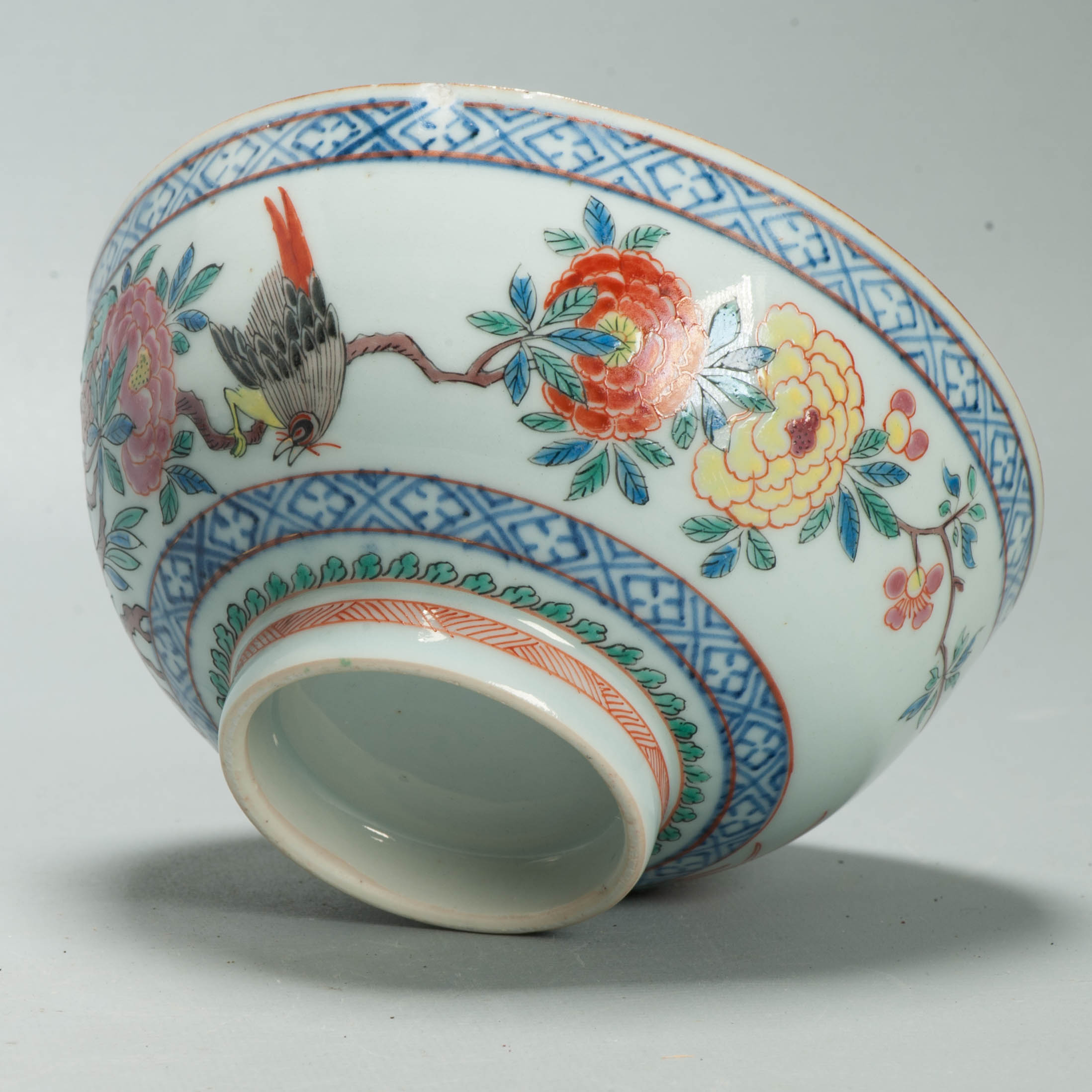 Antique Kangxi Qing Chinese Porcelain Famille Rose Bowl European added Decoration