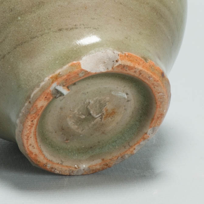 Antique Chinese Ming period Celadon Longquan baluster-shaped jarlet - Image 7