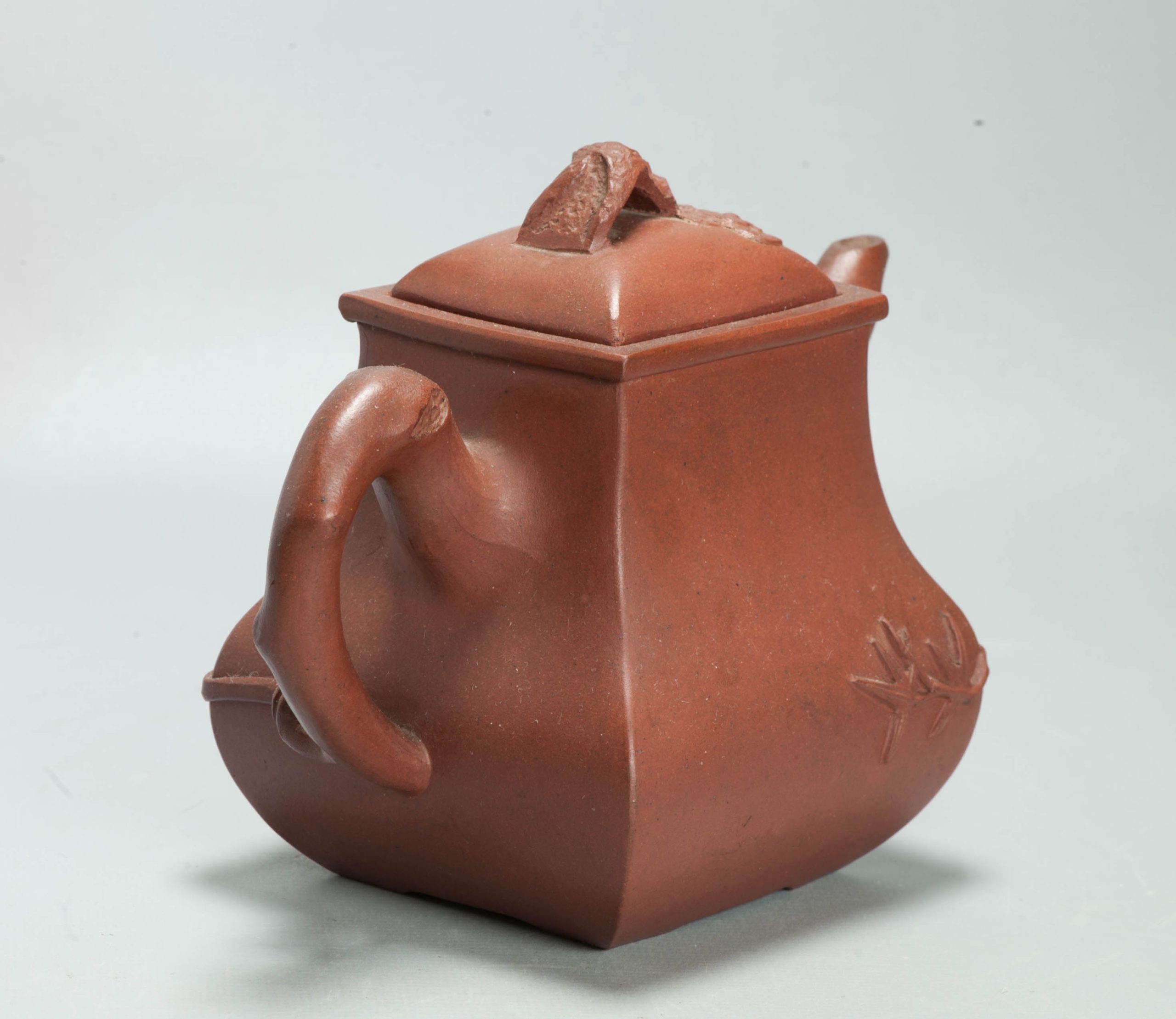 Vintage Chinese Yixing Zisha Clay Teapot Square Form Bamboo Flowers 20th Century - 图片 4