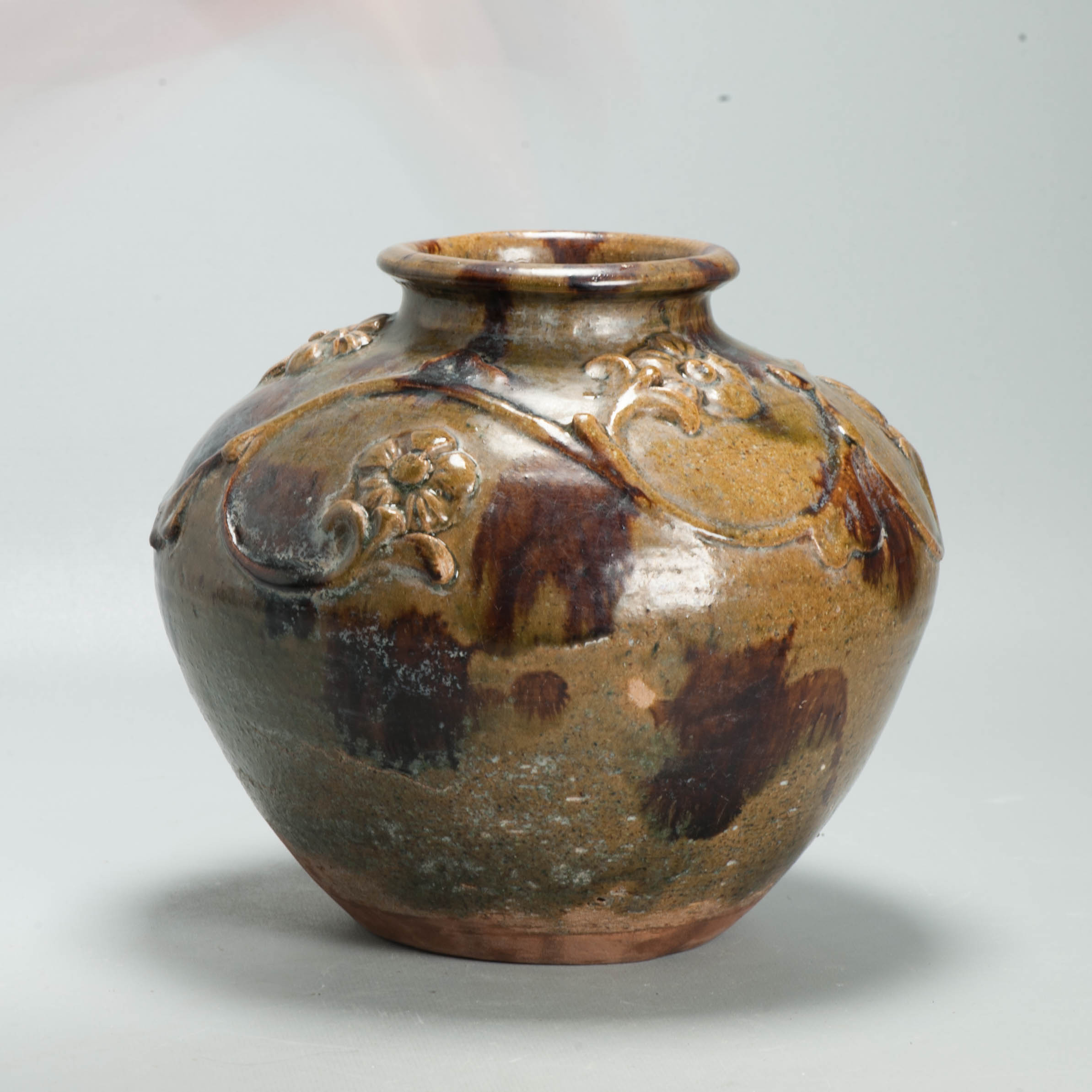 Antique Chinese Shiwan Stoneware Ming / Early Qing Tradecant Jar Pot