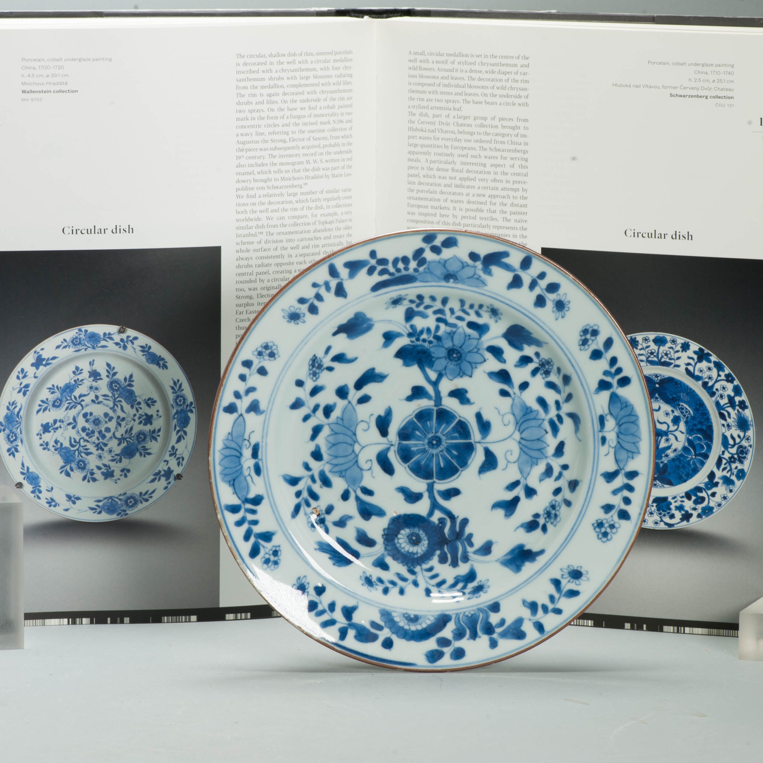 Antique ca 1700 Kangxi Blue and White Floral dish Chinese Porcelain Marked Base - 图片 4
