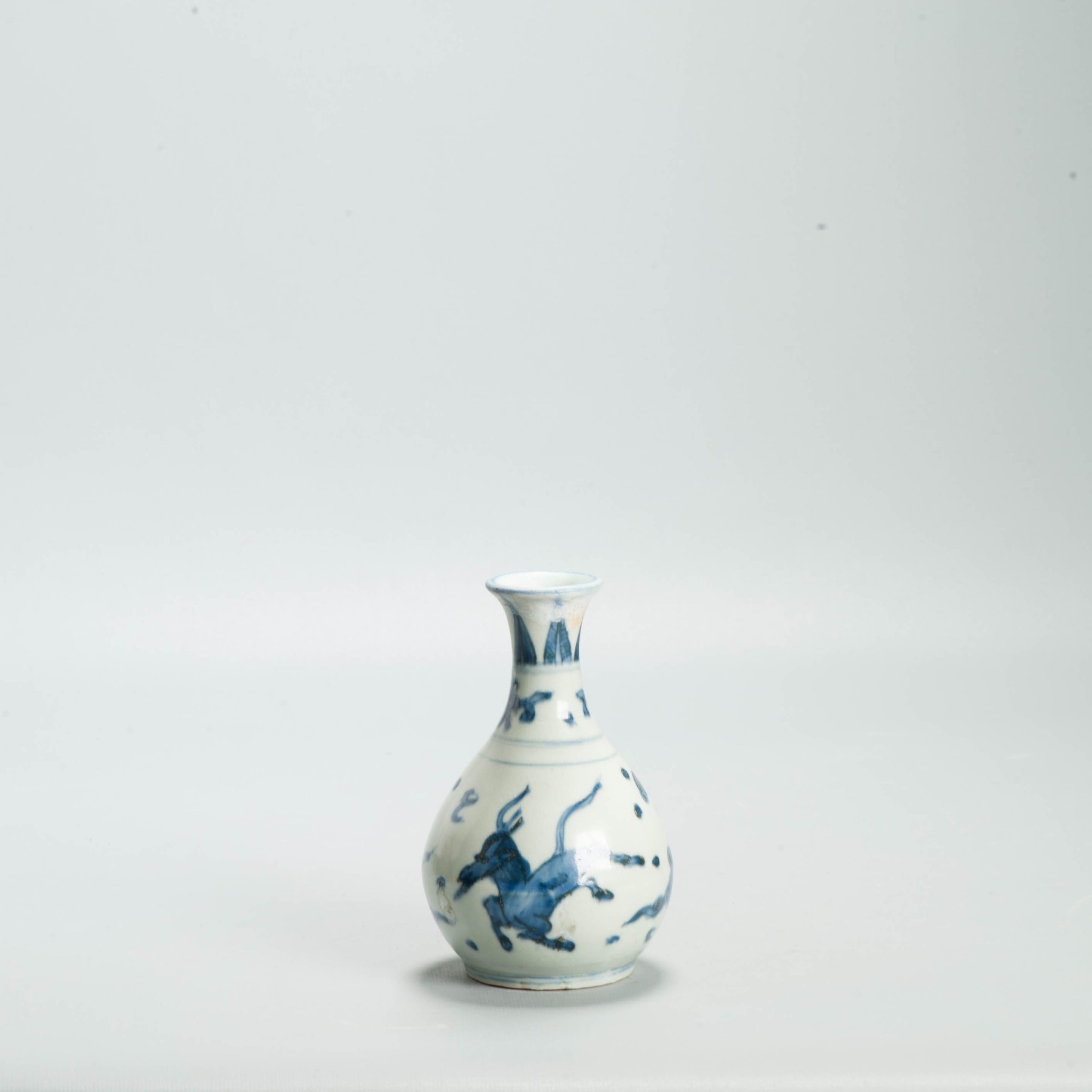 Antique Chinese Ming Blue White Porcelain Bottle Vase Flying Horse 17th C