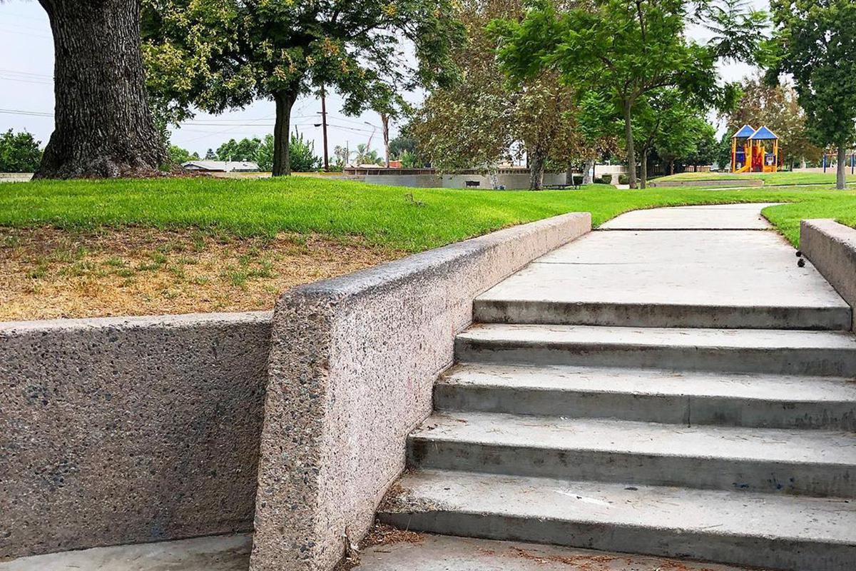 Image for skate spot Chaparral Park Ledges