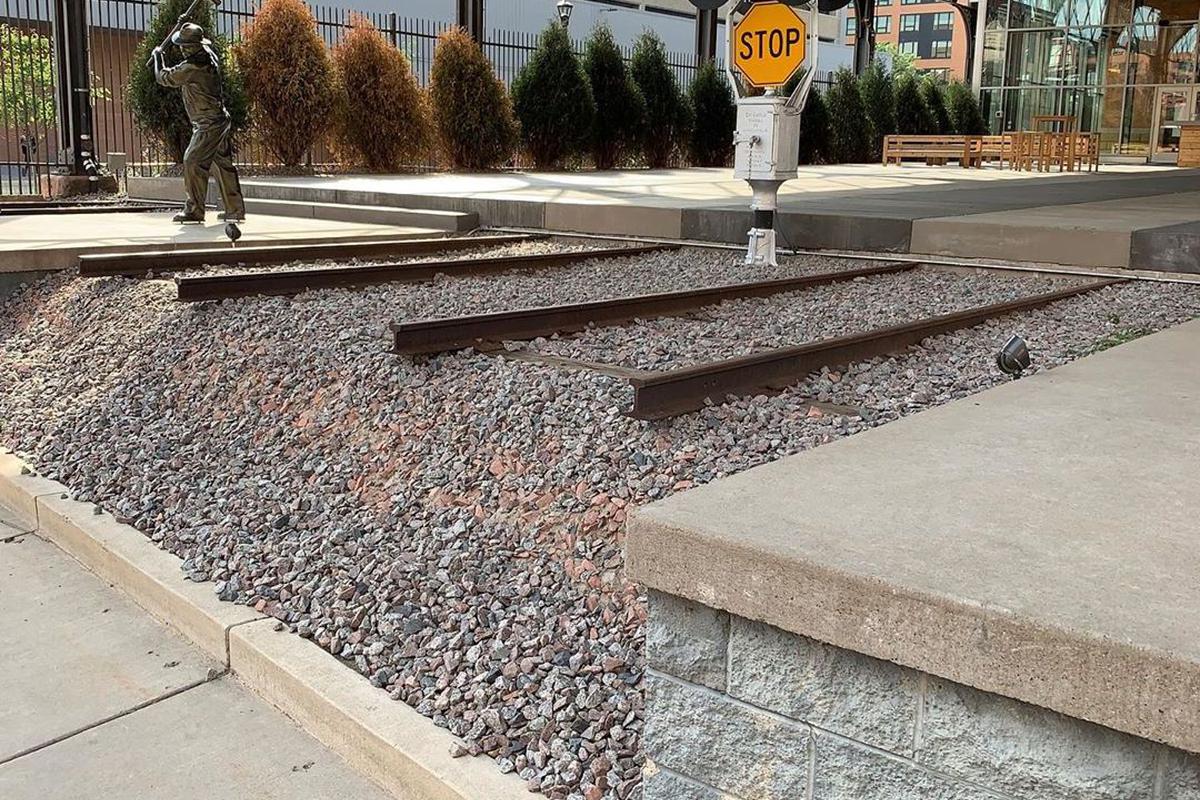 Image for skate spot Roll On Railroad Tracks