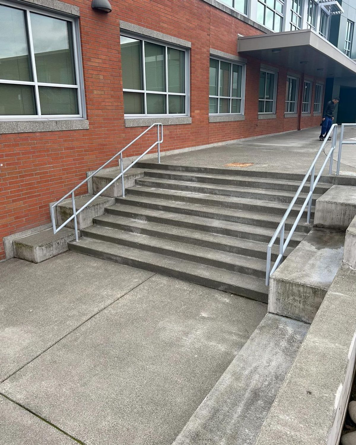 Image for skate spot Milgard - 9 Stair Rail