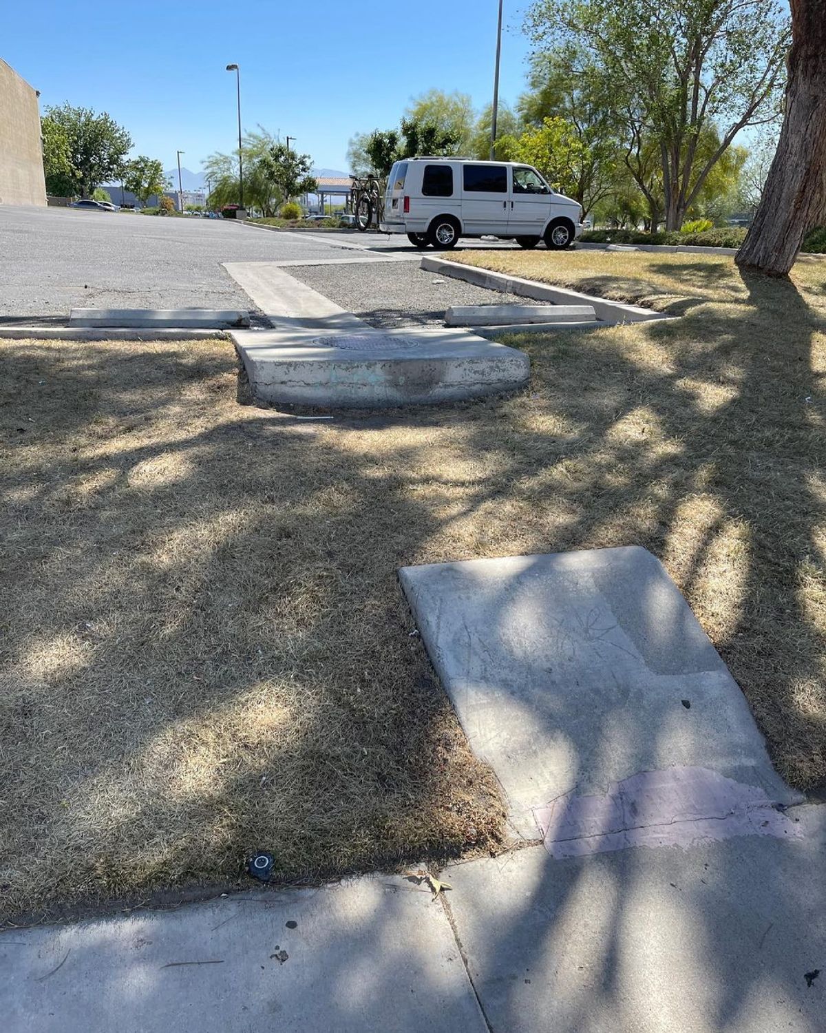 Image for skate spot Plaza Dr - Euro Gap