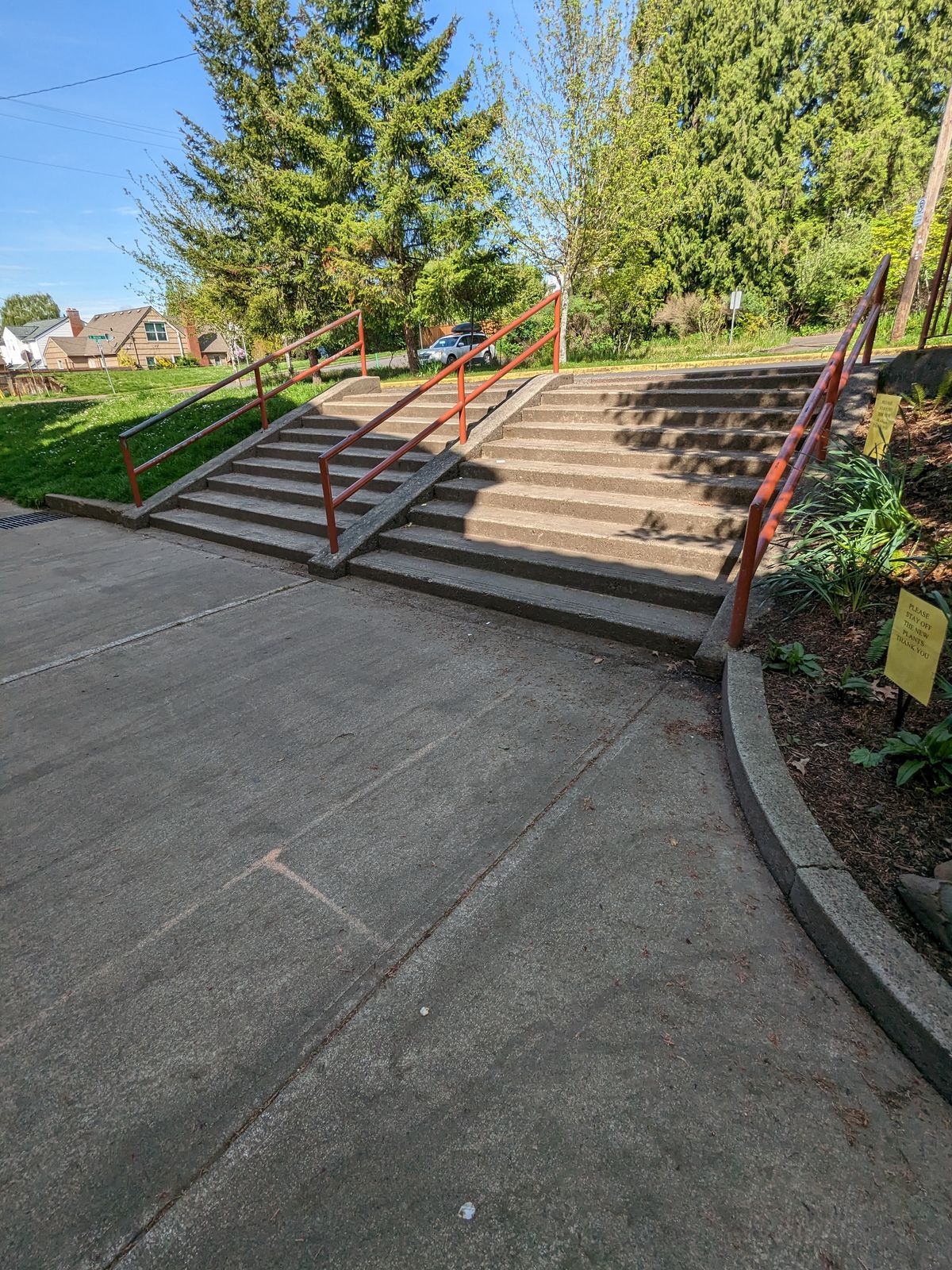 Image for skate spot Glencoe Elementary School - 9 Stair Rail