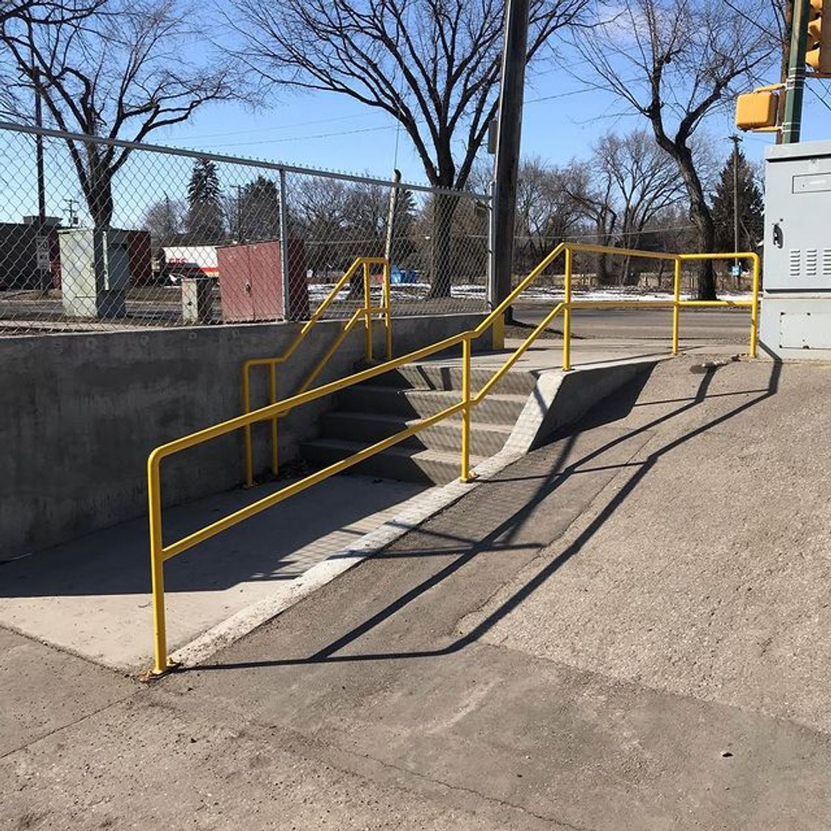 Image for skate spot Saskatchewan Polytechnic 4 Stair Out Rail