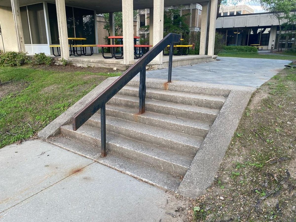 Image for skate spot Abbott 6 Stair Rail