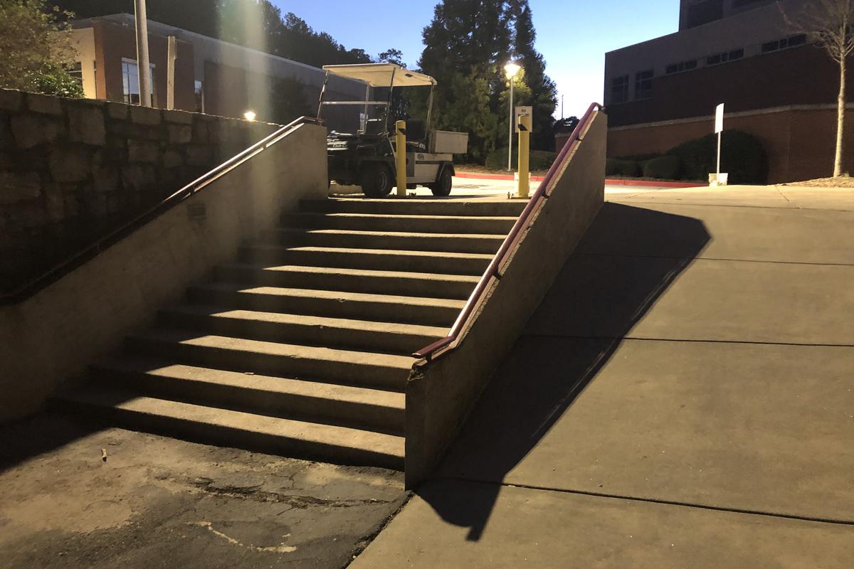 Image for skate spot Marist School Over Rail Into Bank