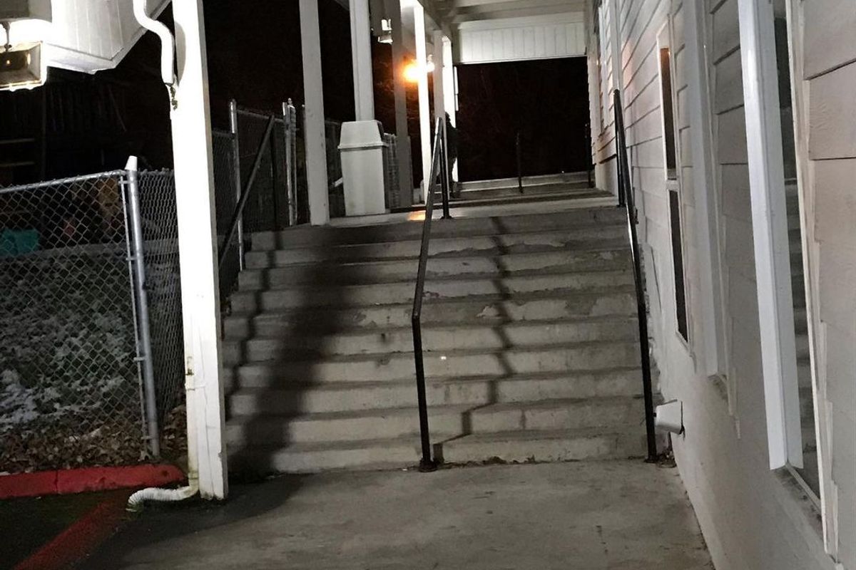 Image for skate spot Metro Church of Christ 10 Stair Rail